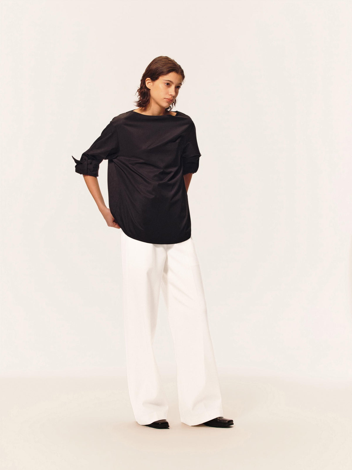 Northbutsouth Black White Curved Hem Patch Pocket Straight Women&