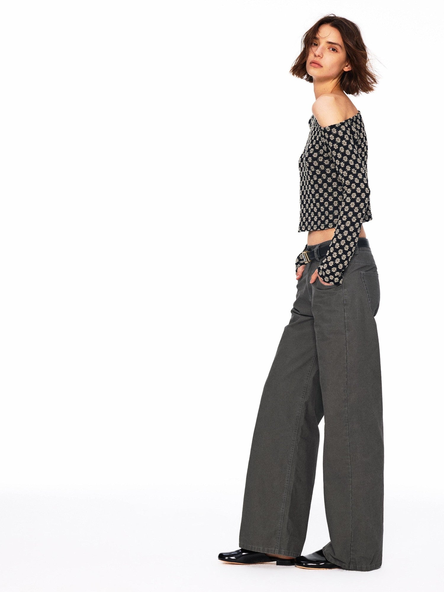 Northbutsouth Bubble Texture Openwork Knit Floral Women&