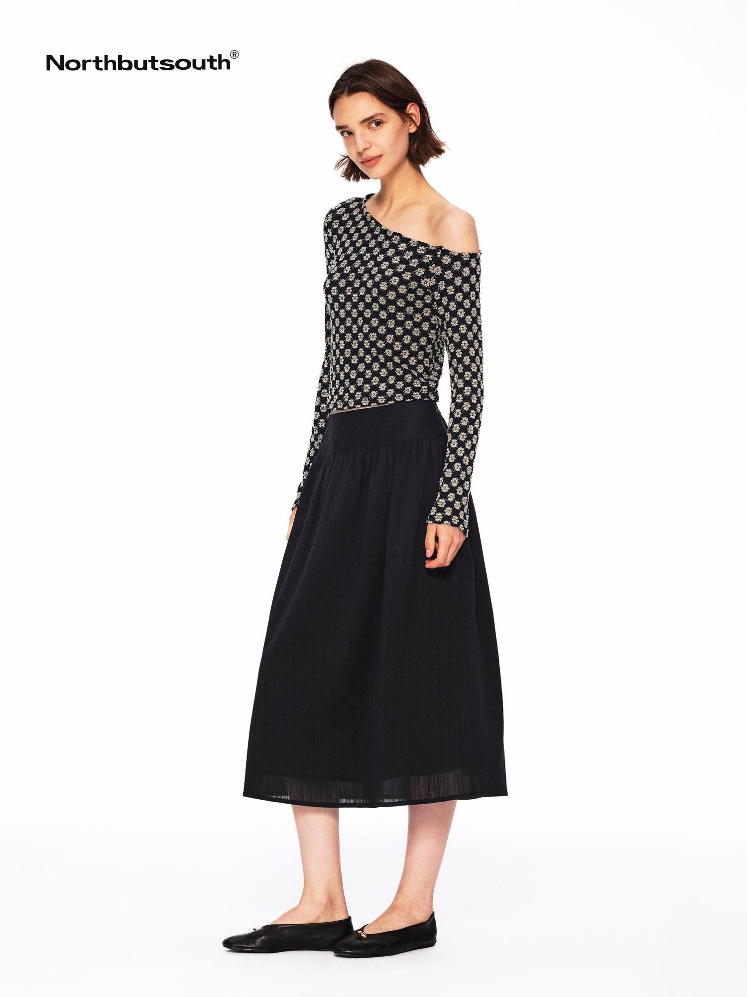 Northbutsouth Bubble Texture Openwork Knit Floral Women&