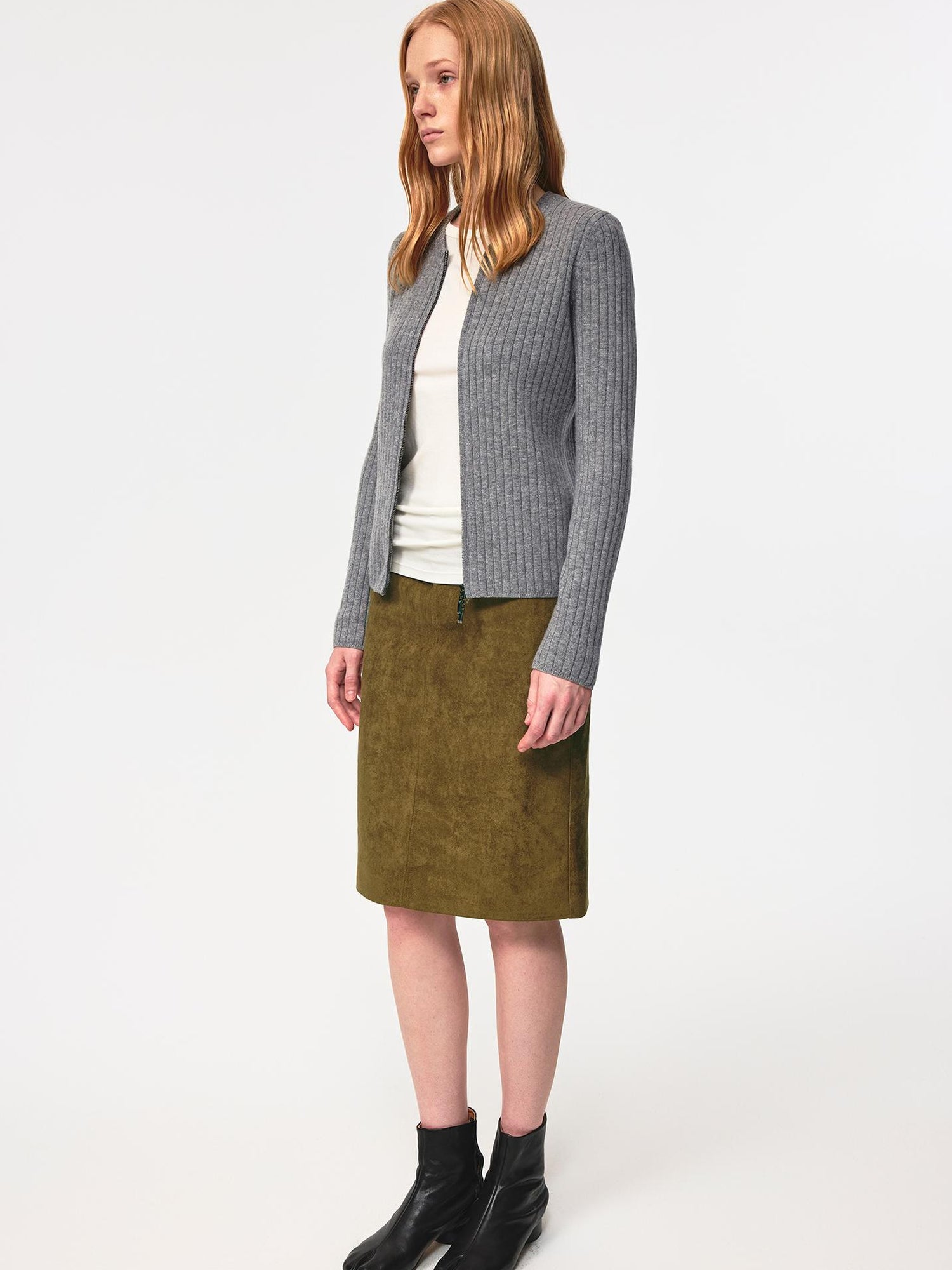 Northbutsouth Classic Brown Suede Straight Back Slit Skirt