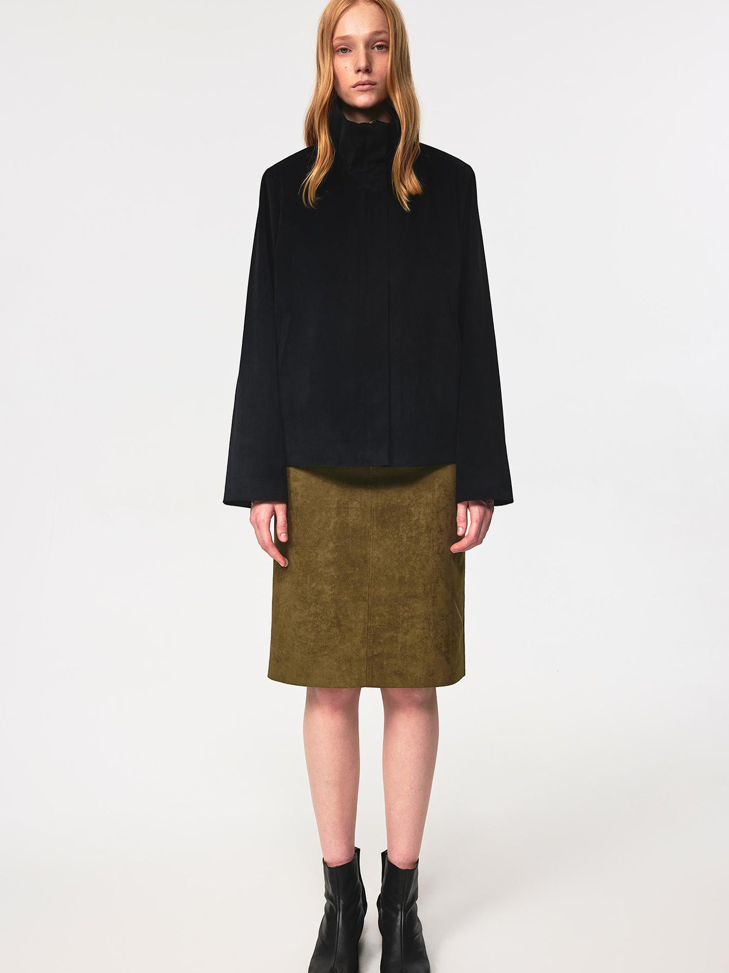 Northbutsouth Classic Brown Suede Straight Back Slit Skirt