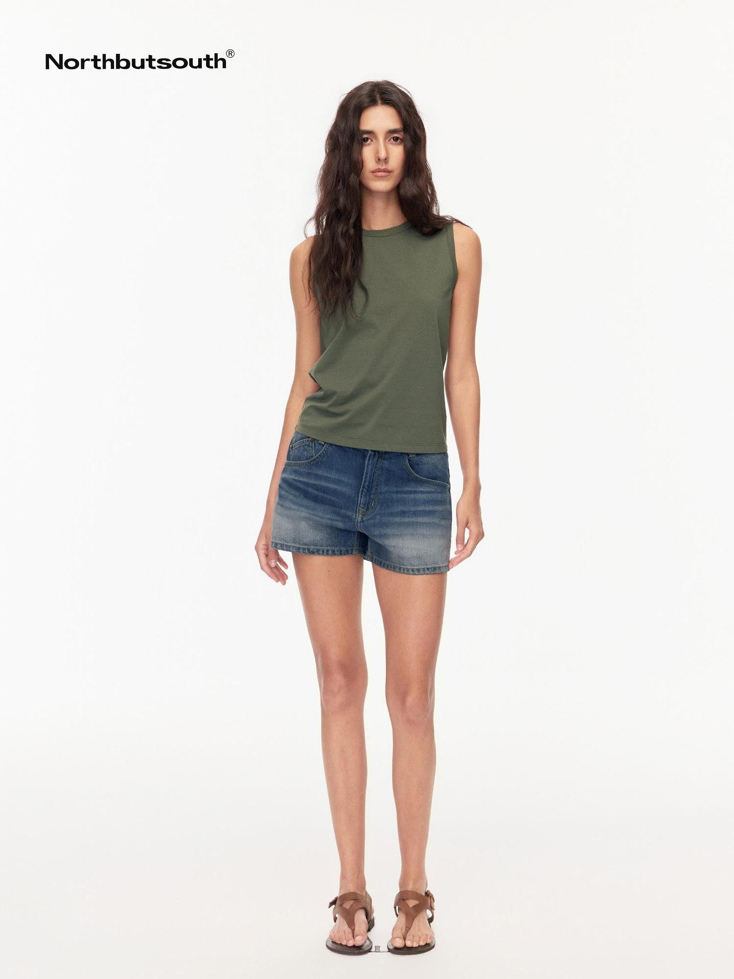 Northbutsouth Classic Four Color Round Neck Slim Fit Square Cut Women&