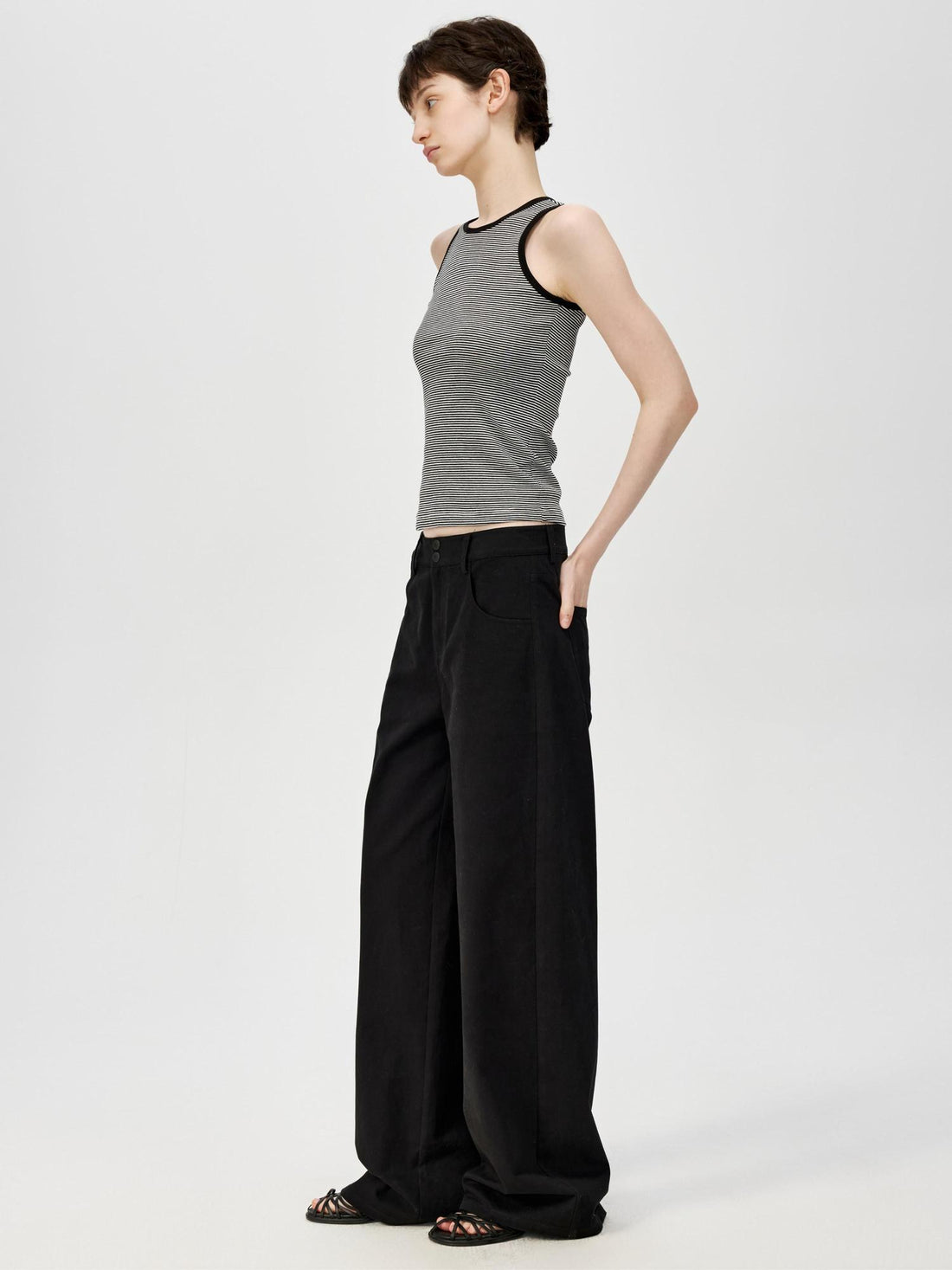 Northbutsouth Classic Striped Round Neck Slim Fitting Color Block Vest