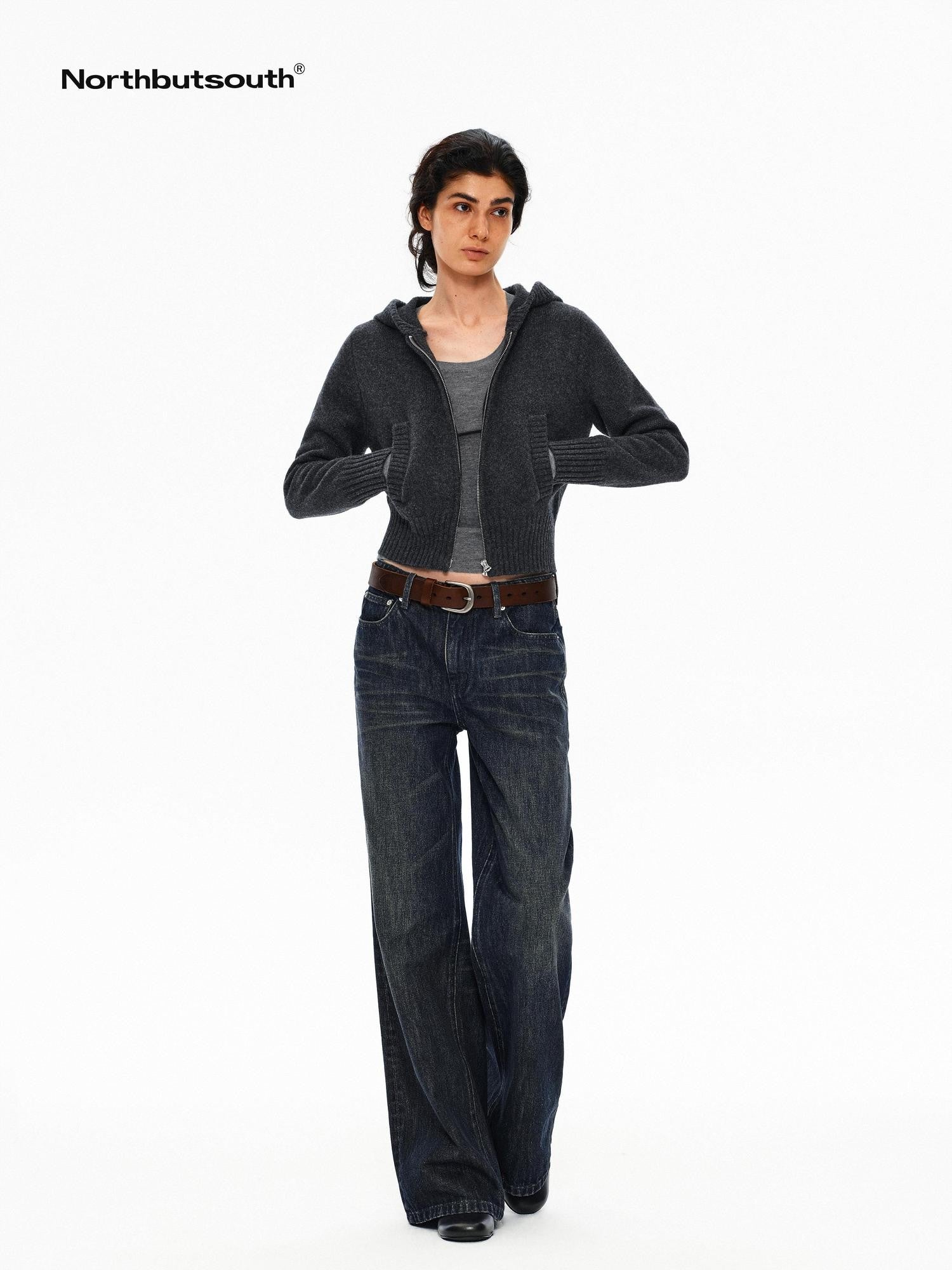 Northbutsouth Cropped Ribbed Panel Front Pockets Women&