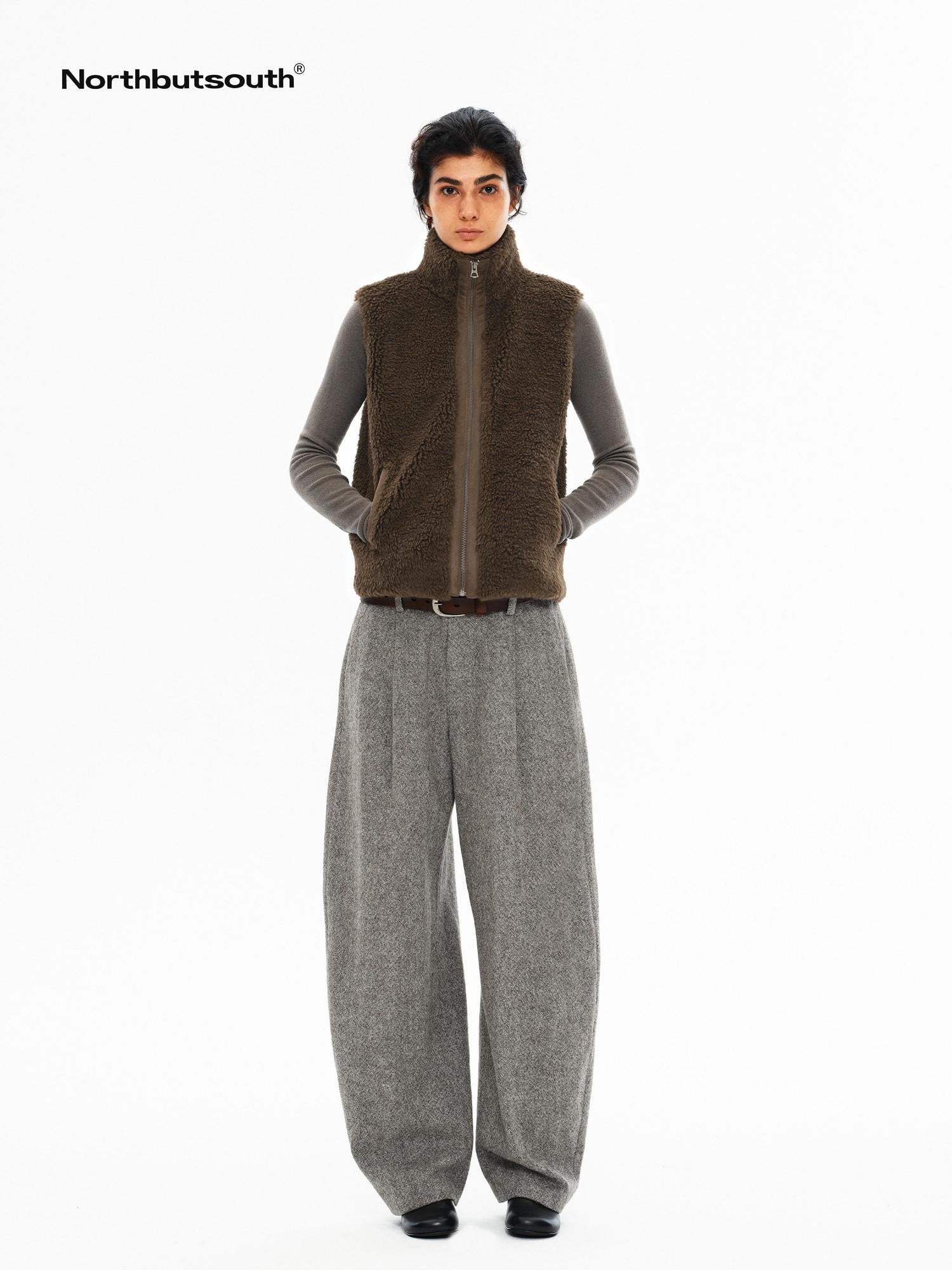 Northbutsouth Curly Plush High Collar Straight Cut Women&