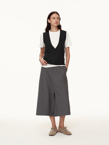 Northbutsouth Deep V-neck Layered Wool Vest