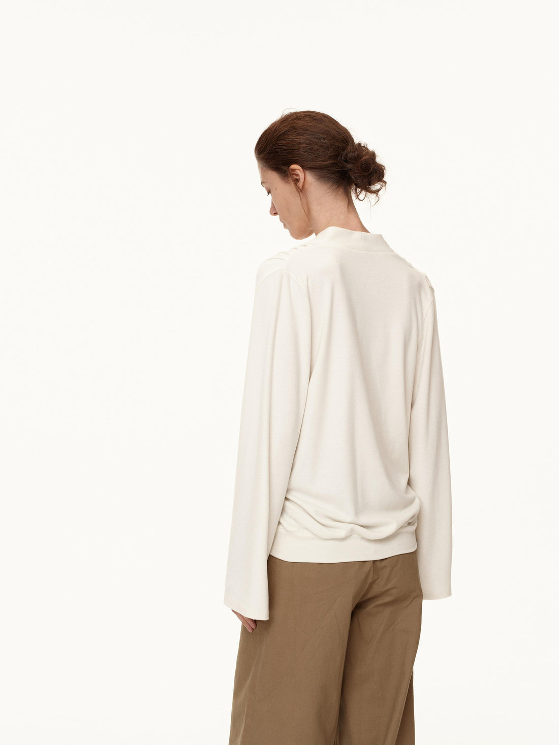 Northbutsouth Deep V Draped Twist Front Shell Top