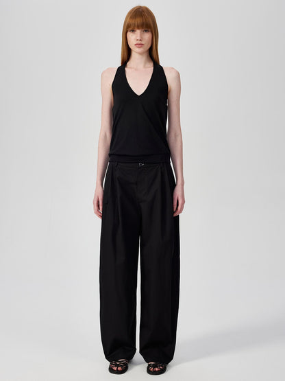 Northbutsouth Deep V Halter Backless Holiday Top In Black And White