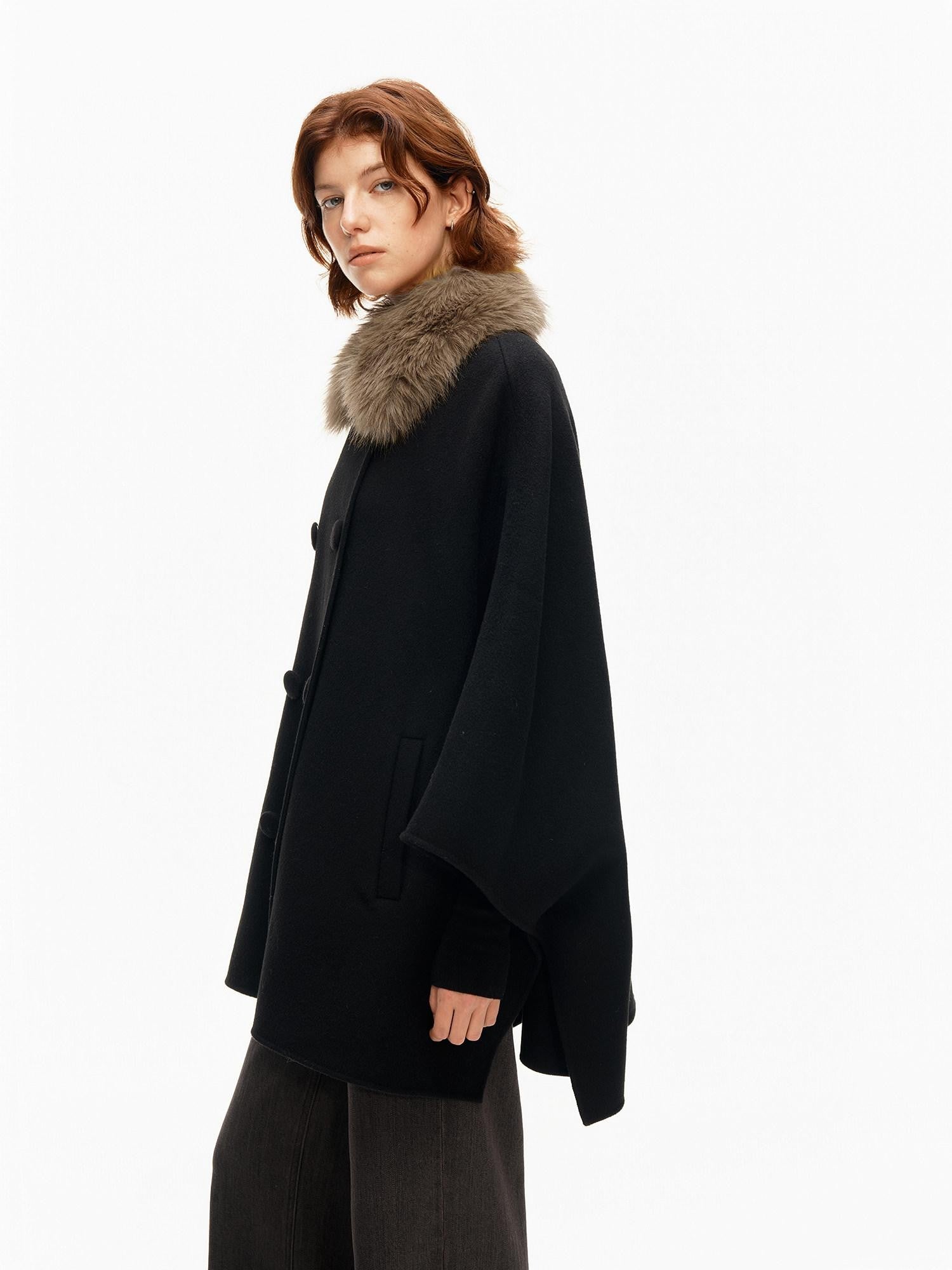 Northbutsouth Detachable Fur Collar Cape Batwing Women&