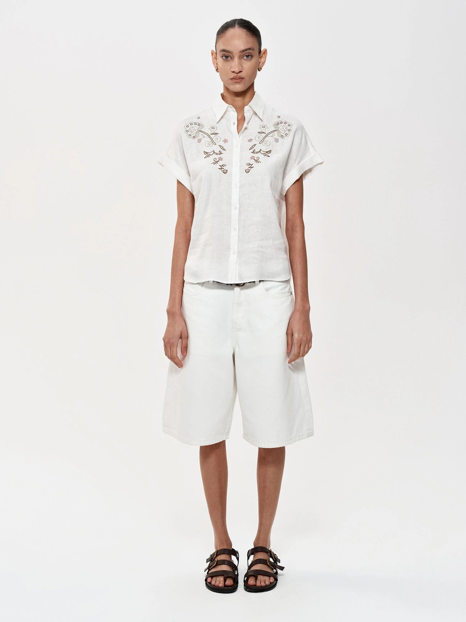 Floral Embroidered Loose Fit Hemp Shirt