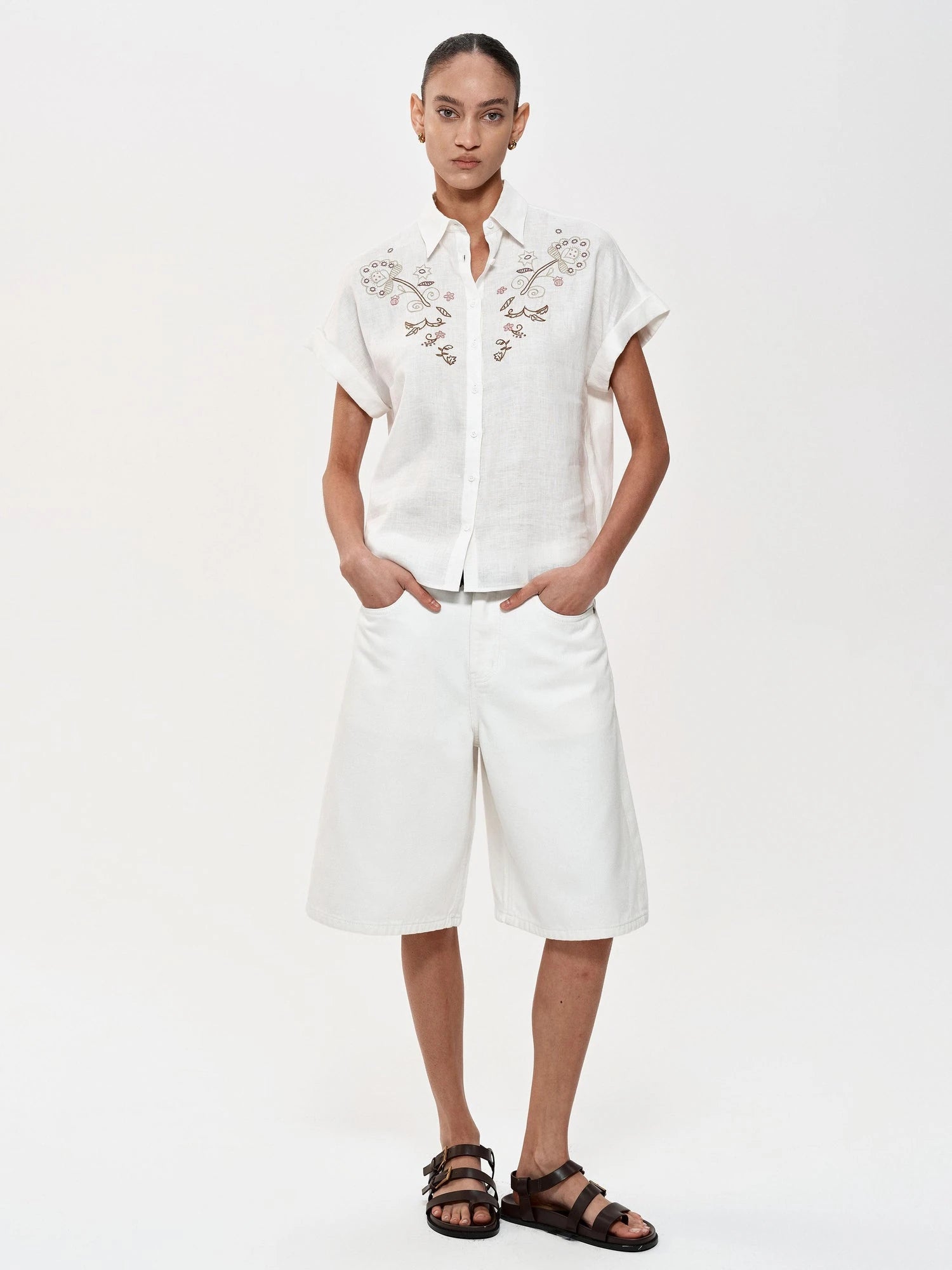 Floral Embroidered Loose Fit Hemp Shirt