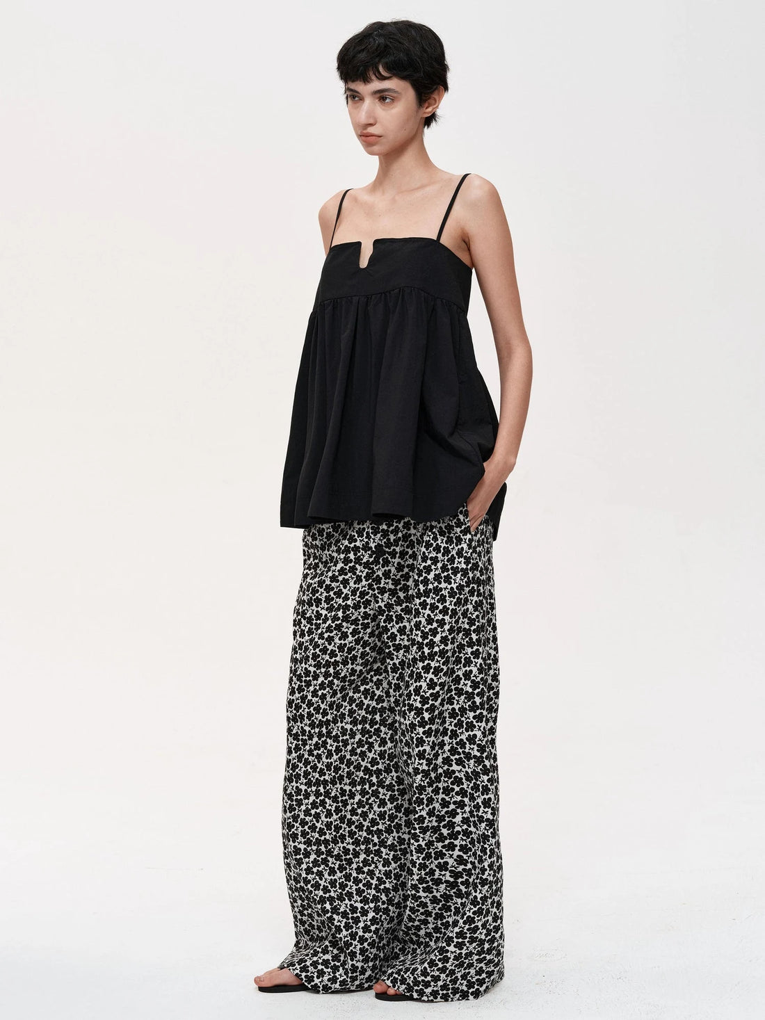 Floral Print Hemp Lyocell Relaxed Trousers with Multiple Buttons