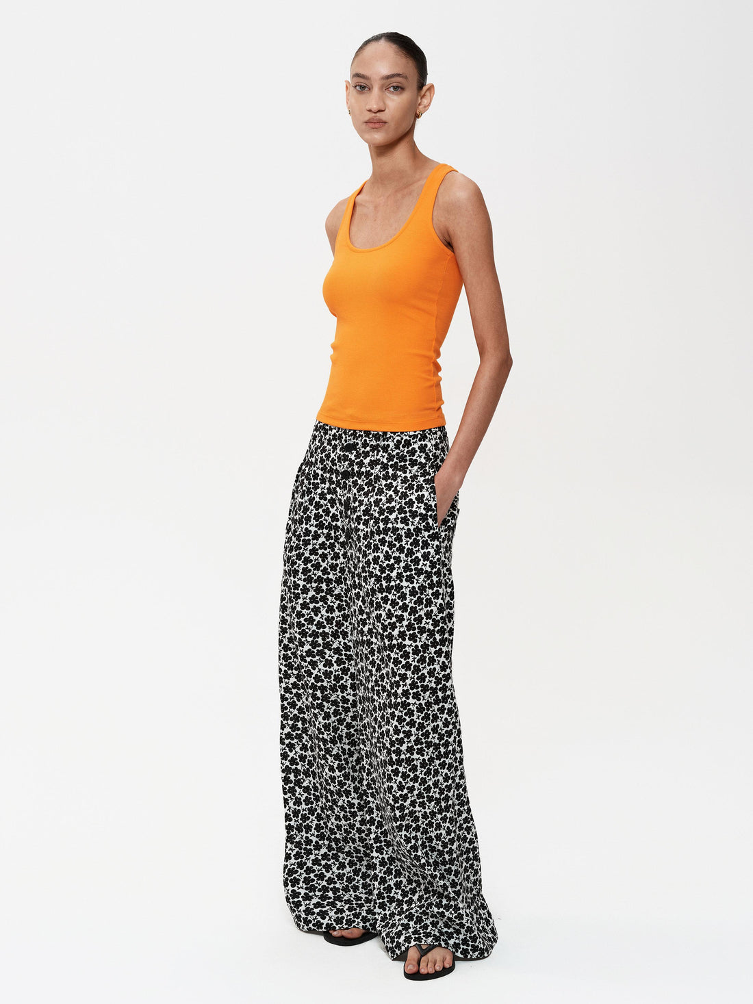 Northbutsouth Floral Print Hemp Lyocell Relaxed Trousers with Multiple Buttons
