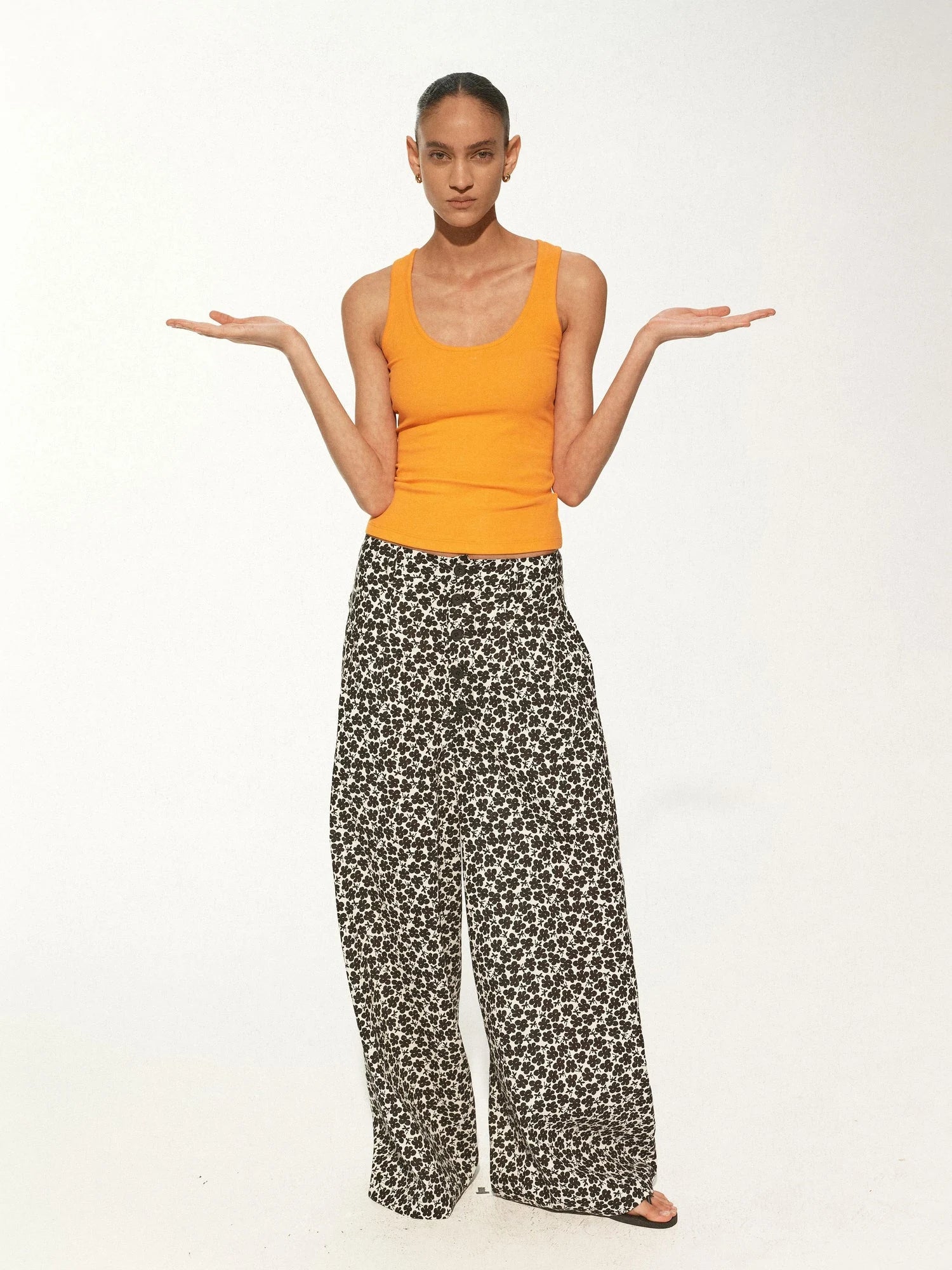 Floral Print Hemp Lyocell Relaxed Trousers with Multiple Buttons