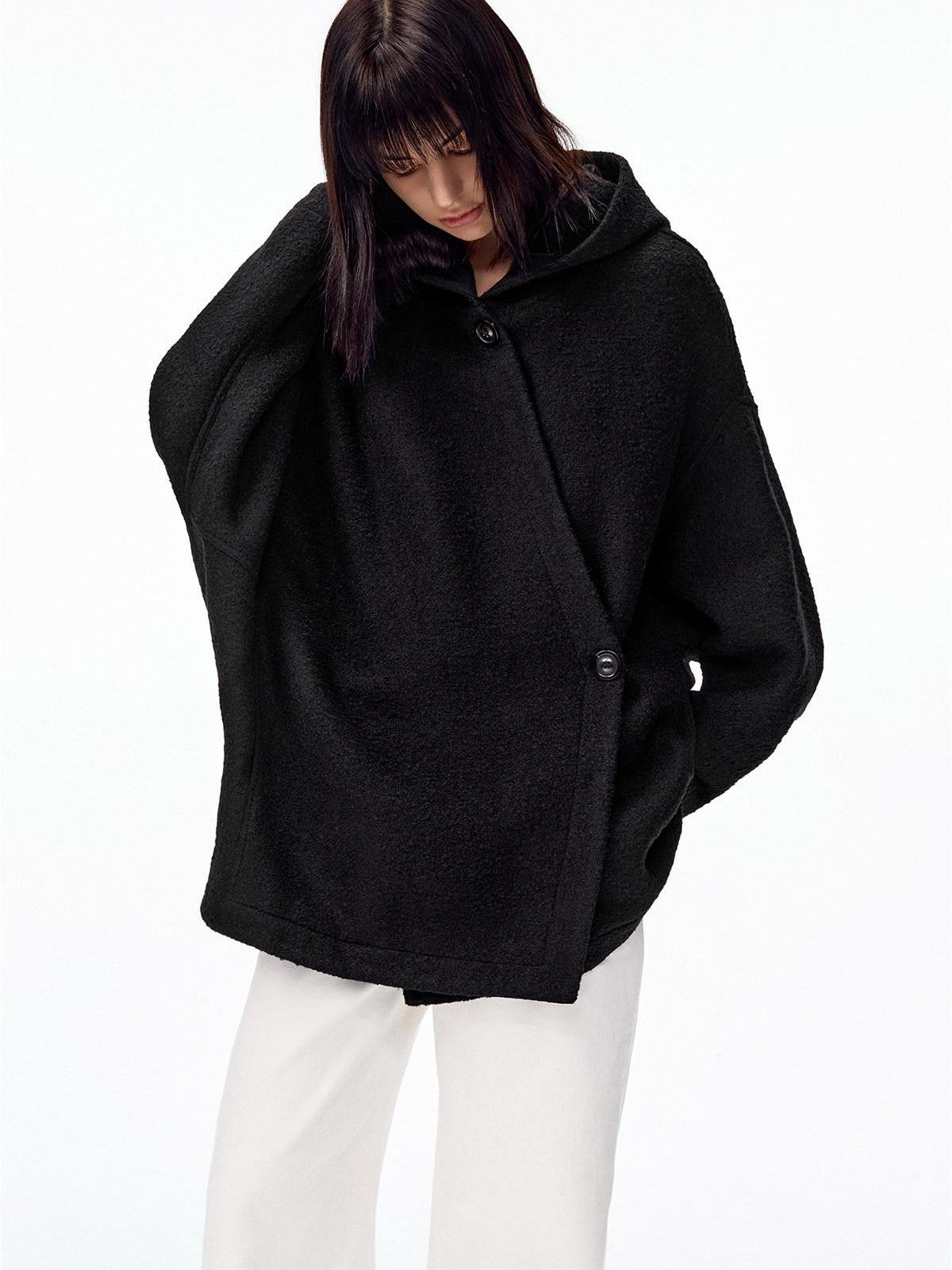 Northbutsouth Hooded Asymmetric Placket Batwing Cape Women&
