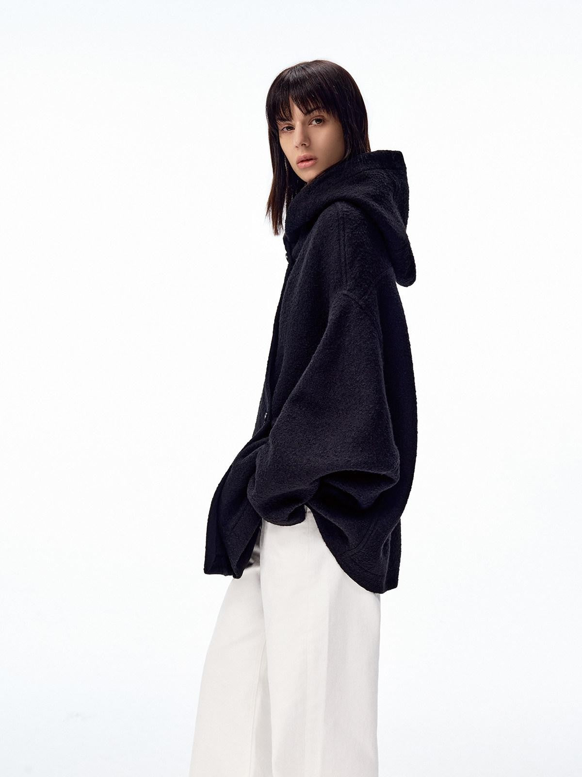 Northbutsouth Hooded Asymmetric Placket Batwing Cape Women&