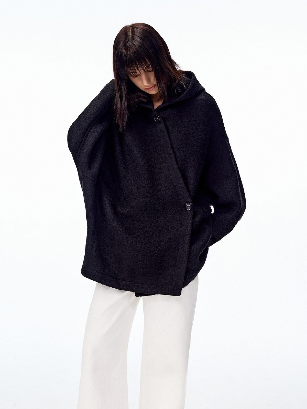 Northbutsouth Hooded Asymmetric Placket Batwing Cape Women&
