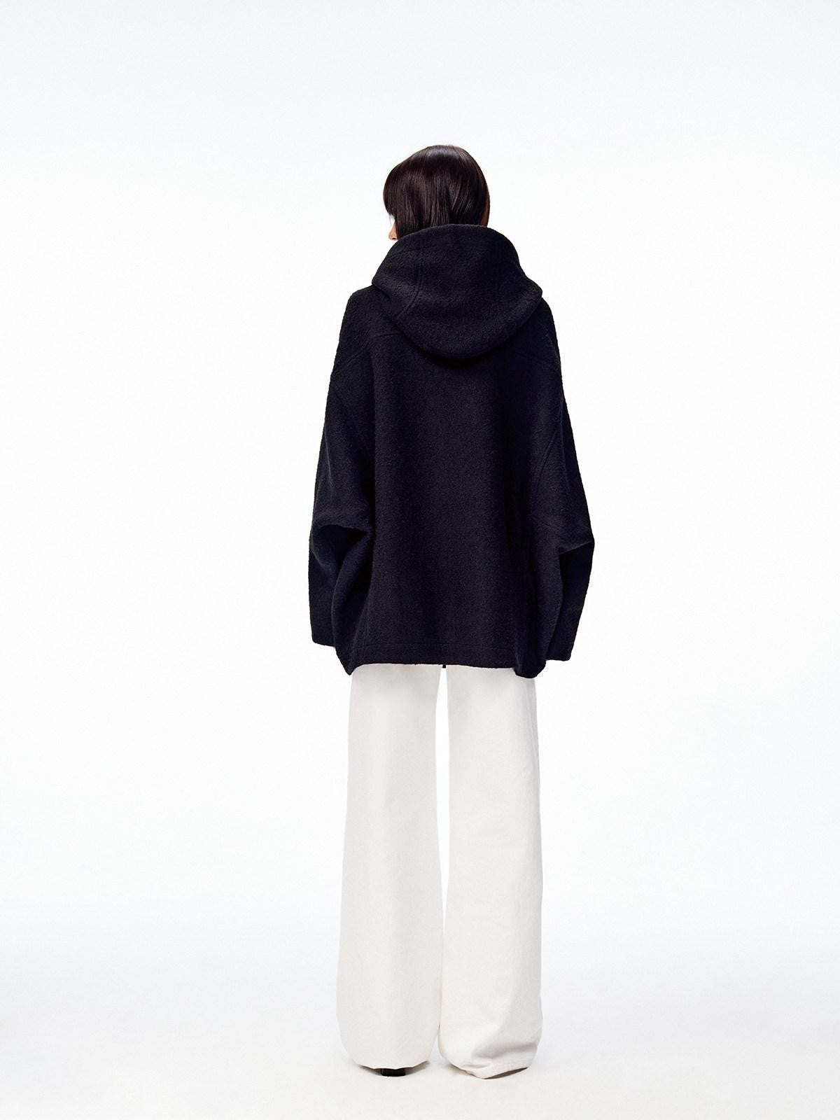 Northbutsouth Hooded Asymmetric Placket Batwing Cape Women&