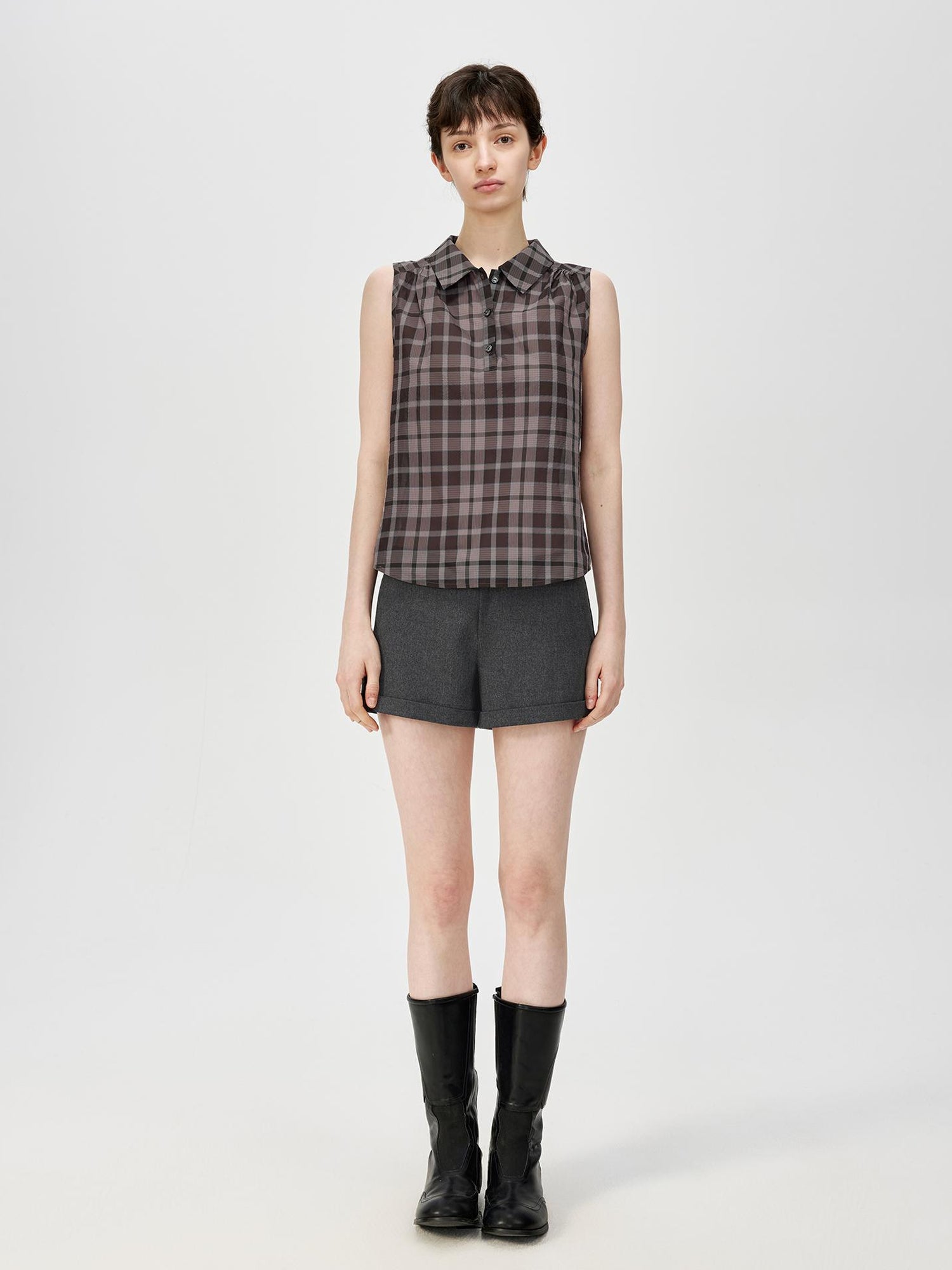 Northbutsouth Japanese Checkered Sleeveless Vest Pleated Skirt Set