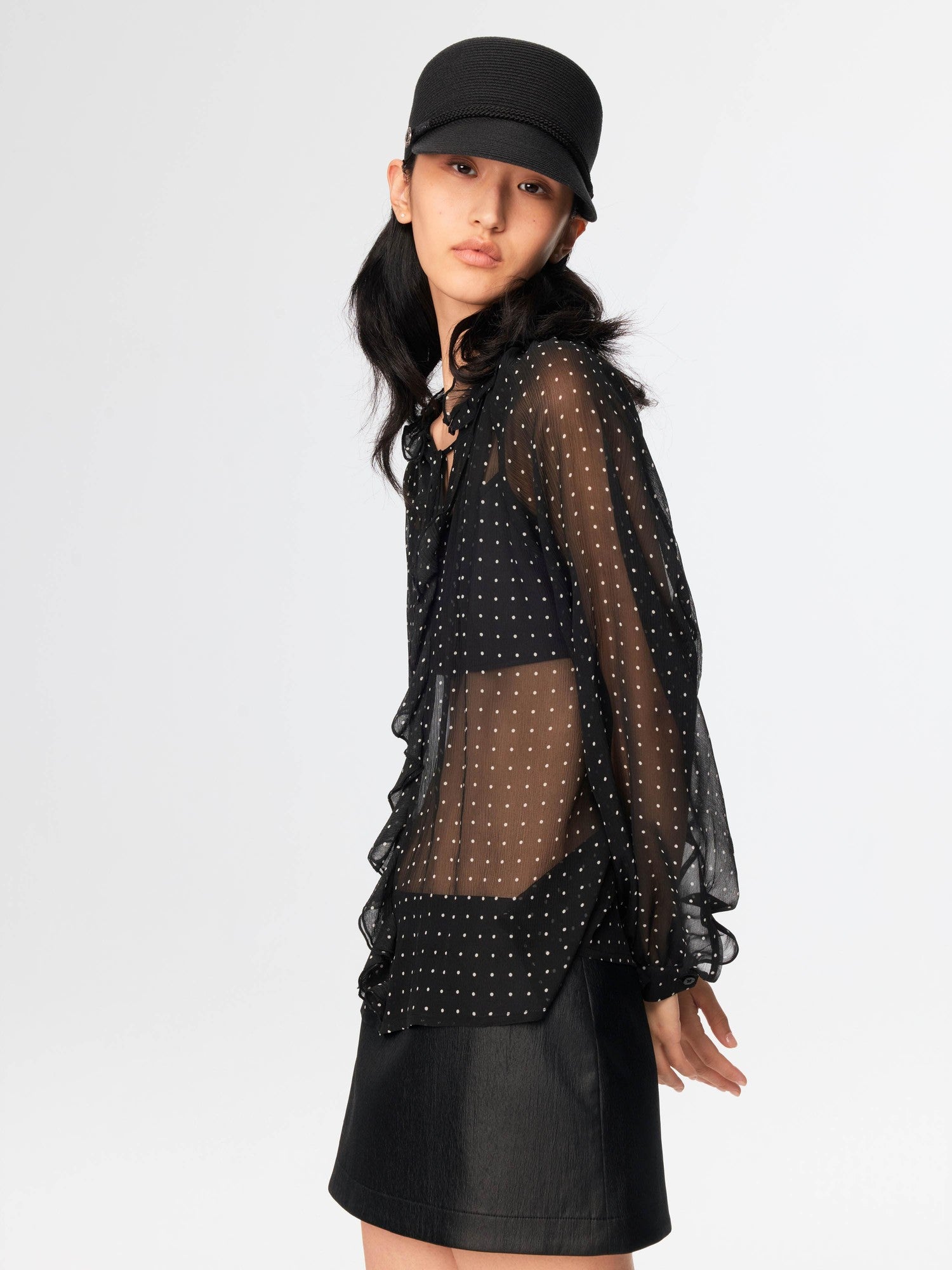 Northbutsouth Lightweight Polka Dot Crinkle Ruffle Women&