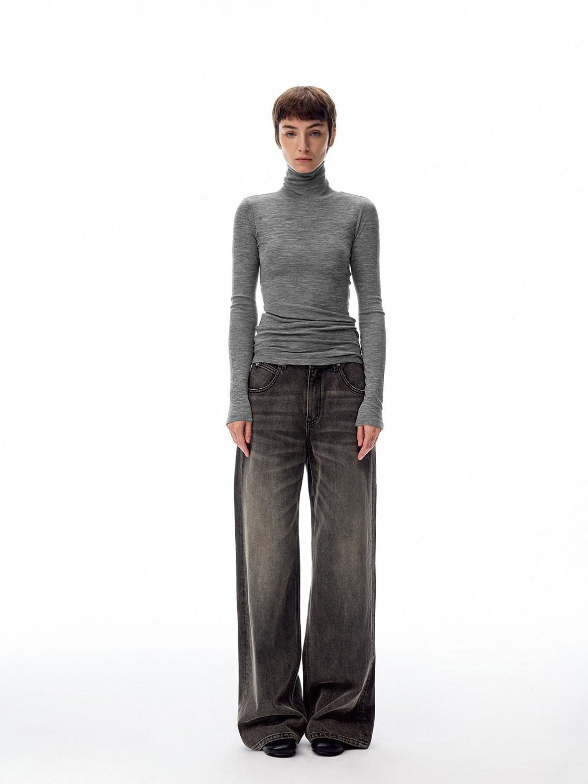 Northbutsouth Lightweight Slim High Neck Pullover Women&