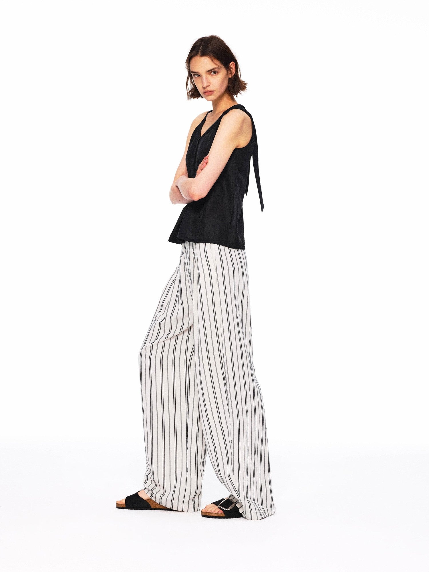 Northbutsouth Lustrous Ruched Back Tie Small V-neck Lightweight Women&