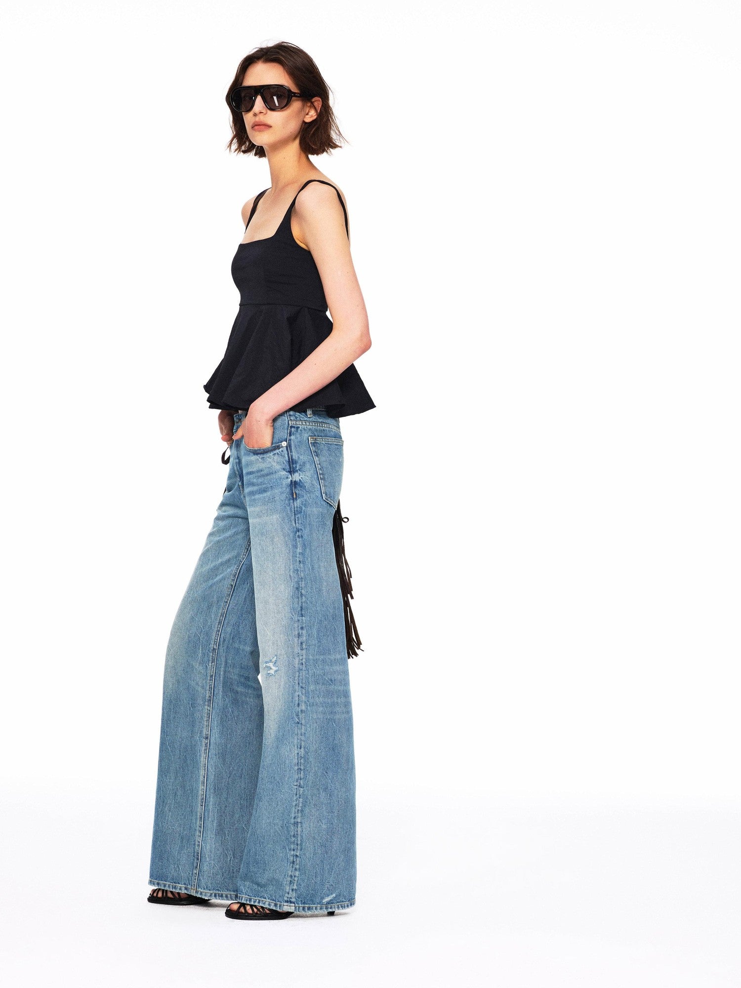 Northbutsouth Micro Wrinkle Texture Ruffle Square Neck Women&