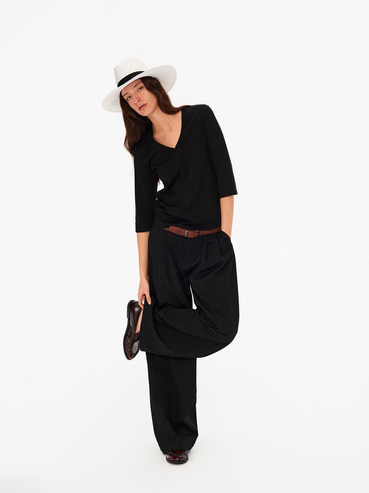 Northbutsouth Multicolor Deep V Soft Touch Women&