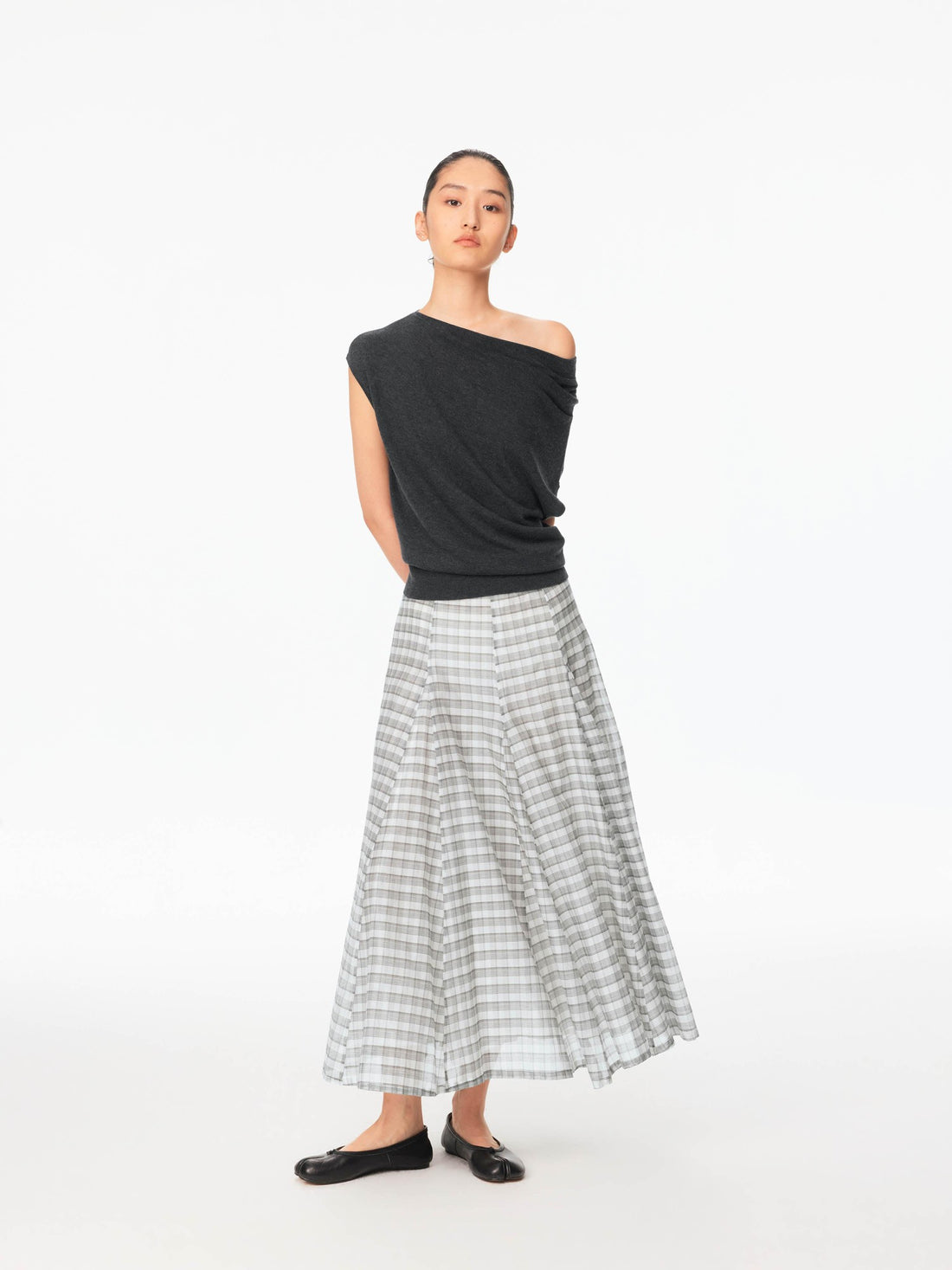 Northbutsouth Multicolor Knit Gathered Slanted Neck Women&
