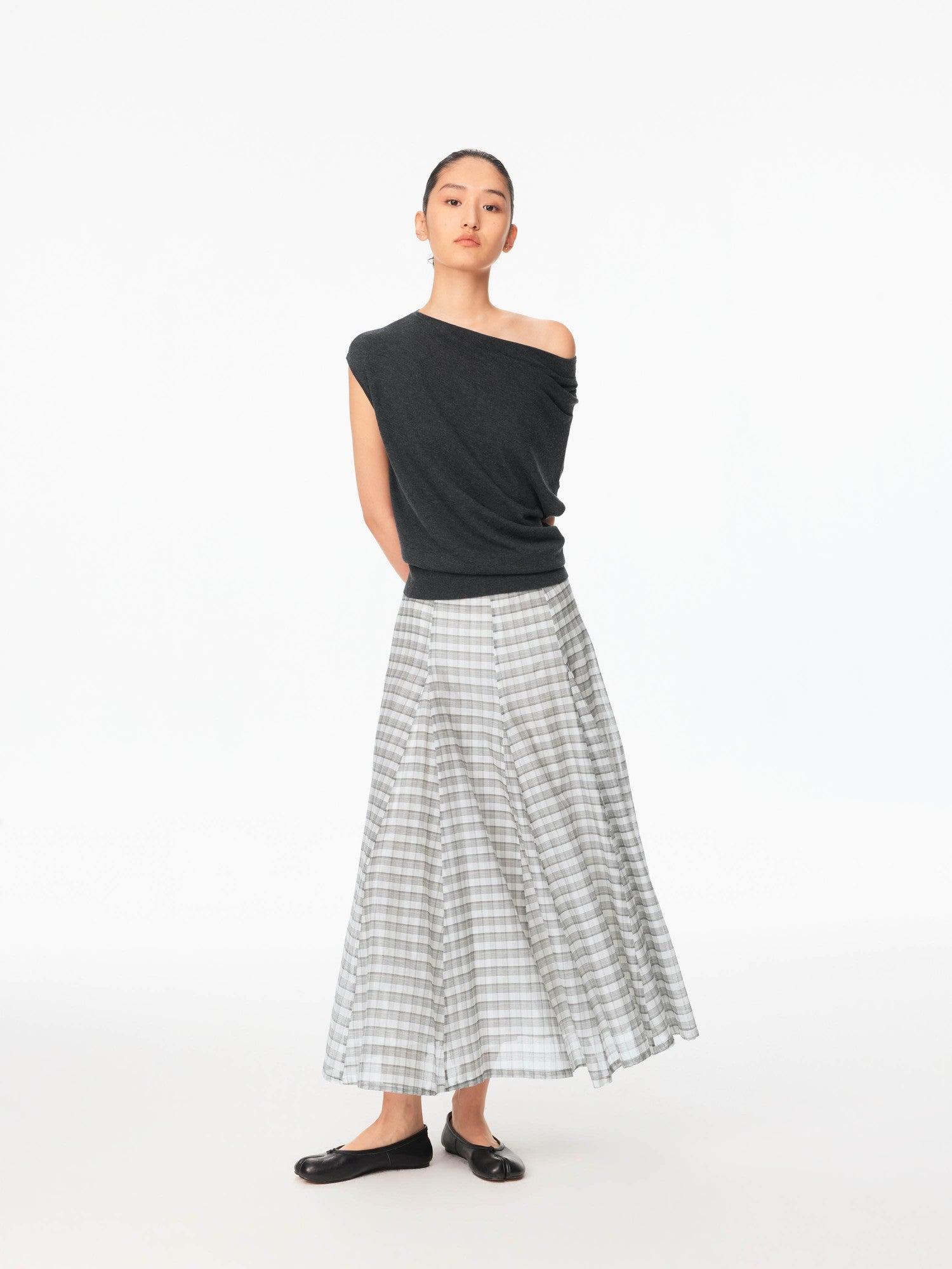 Northbutsouth Multicolor Knit Gathered Slanted Neck Women&