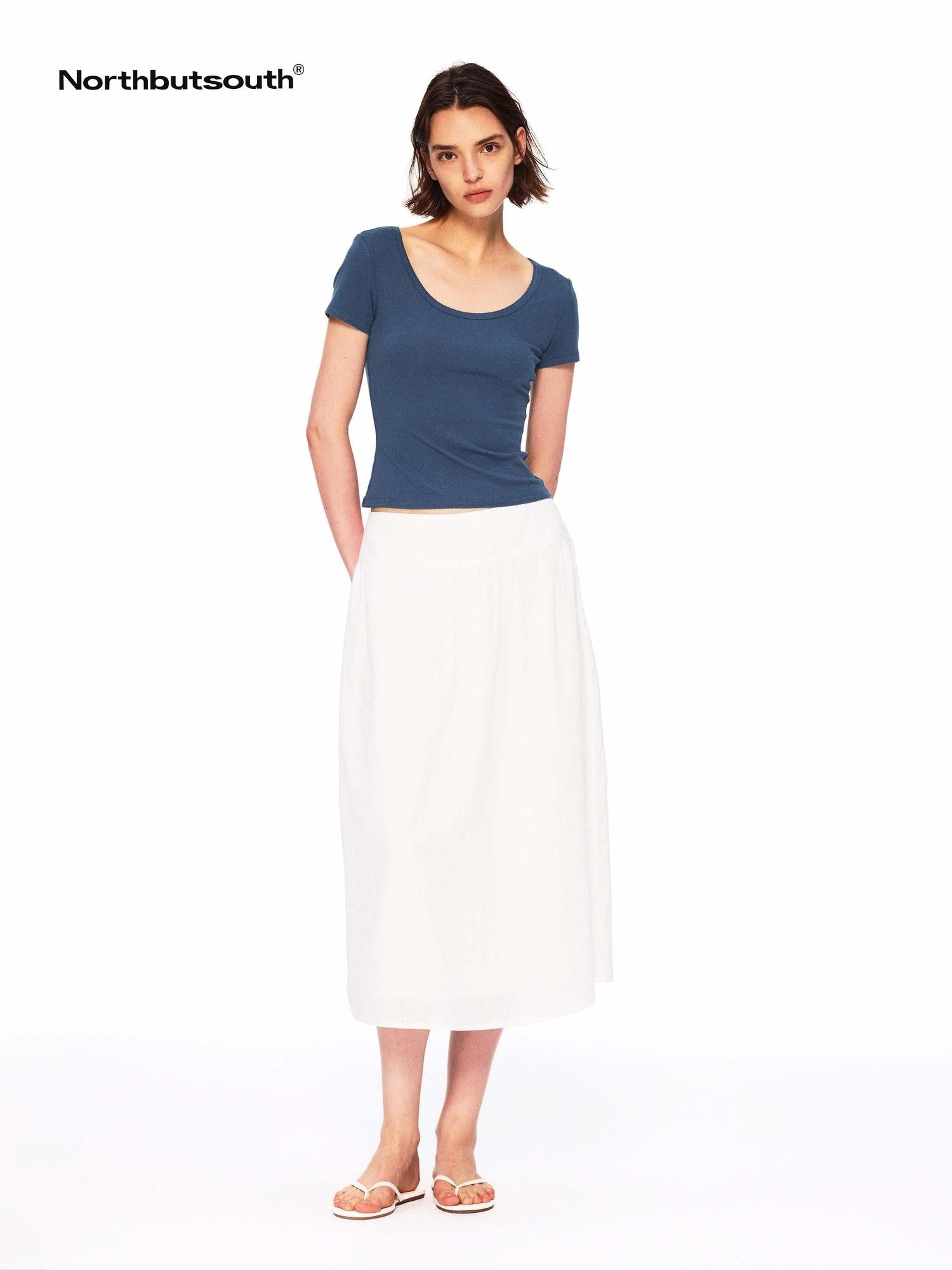 Northbutsouth Multicolor Lace Slim Fit Stretch Round Neck Women&