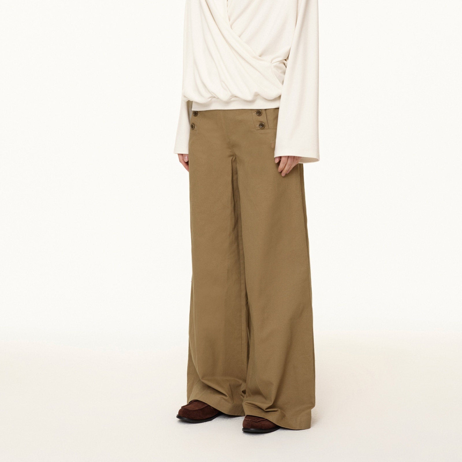 Northbutsouth_Navy_Deck_Multi_Button_Relaxed_Fit_Women&