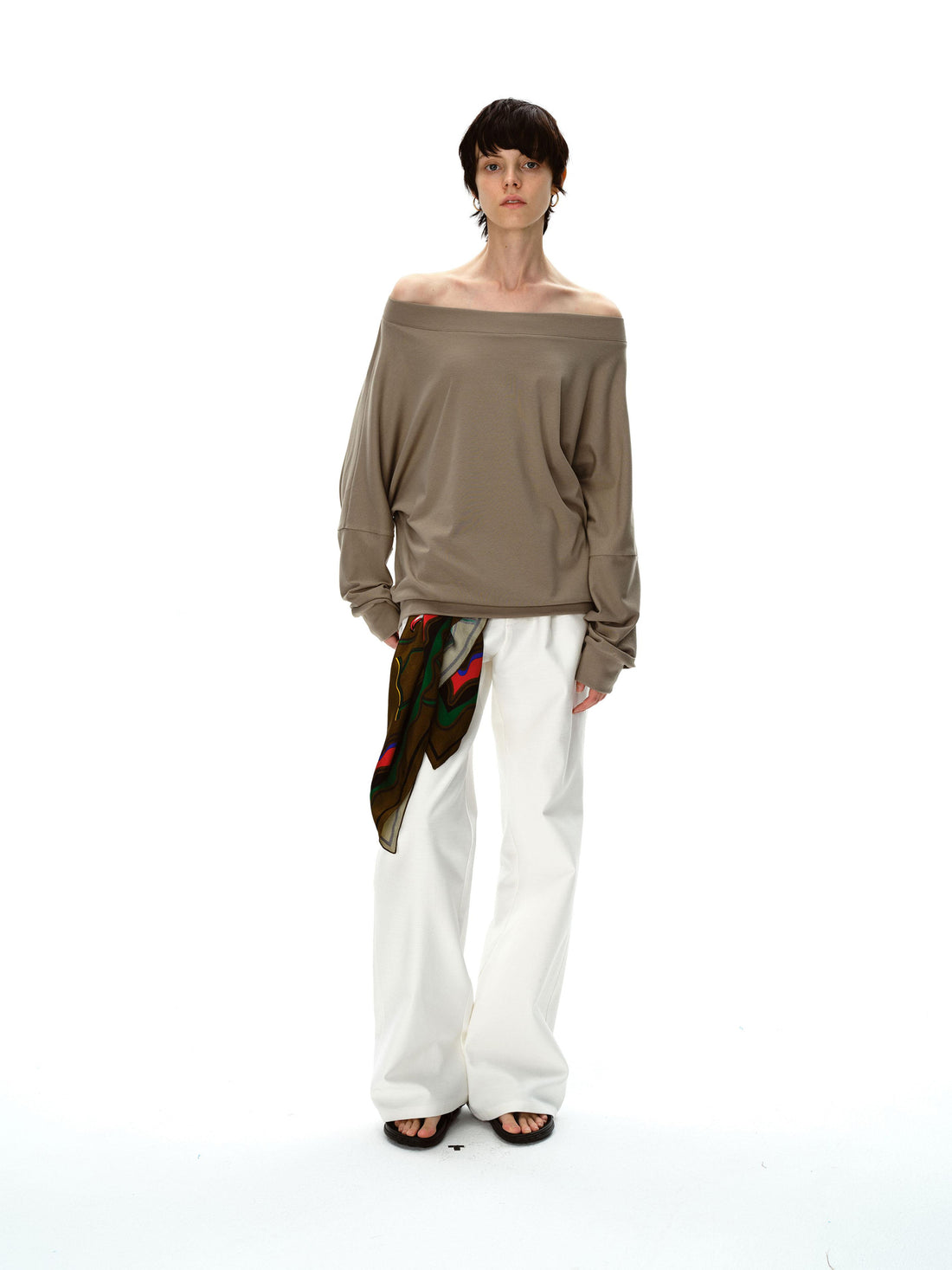 Northbutsouth Oblique Shoulder Batwing Sleeve Stacked Top