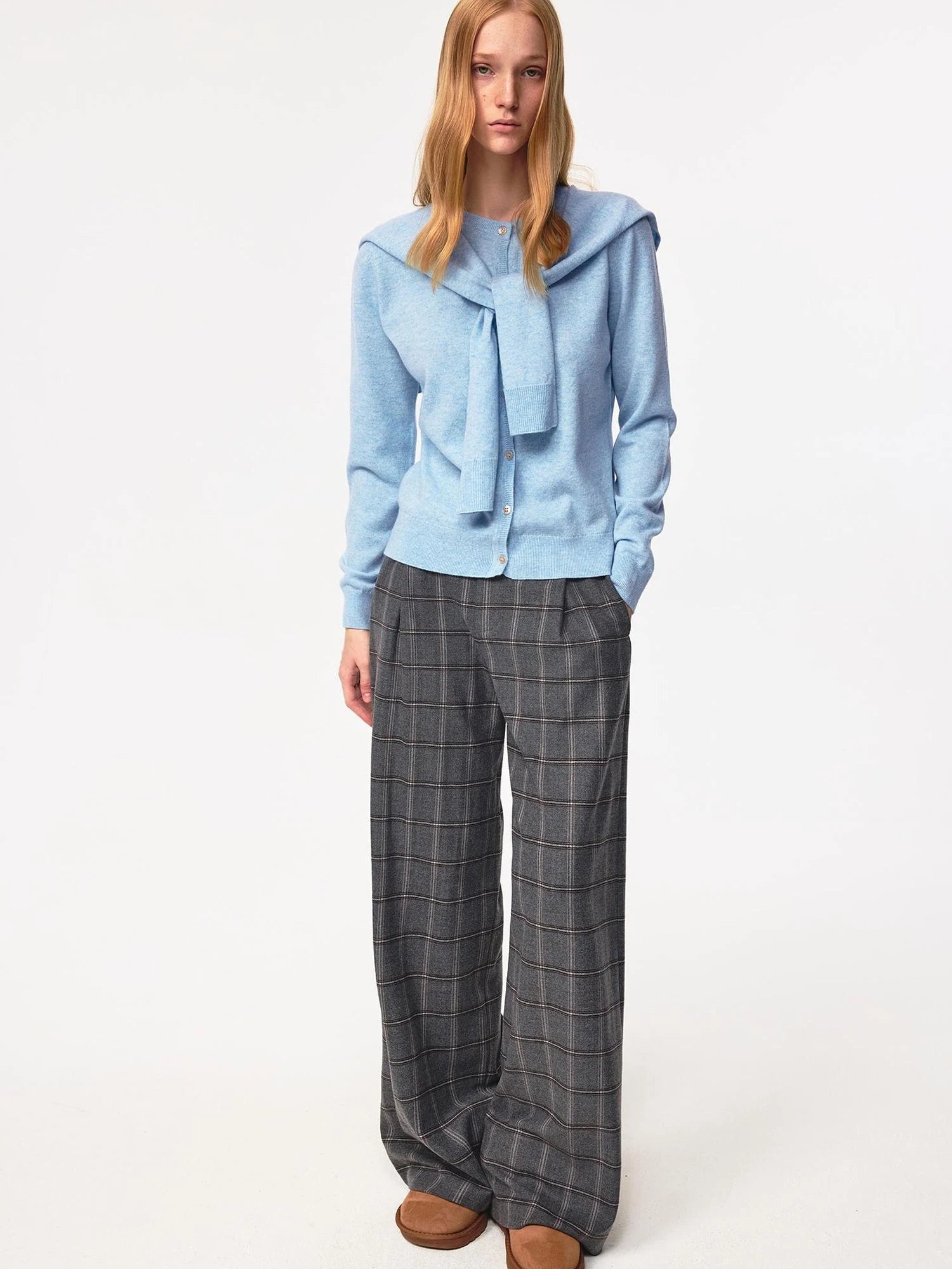 Pure Wool Two Tone Round Neck Knit Cardigan