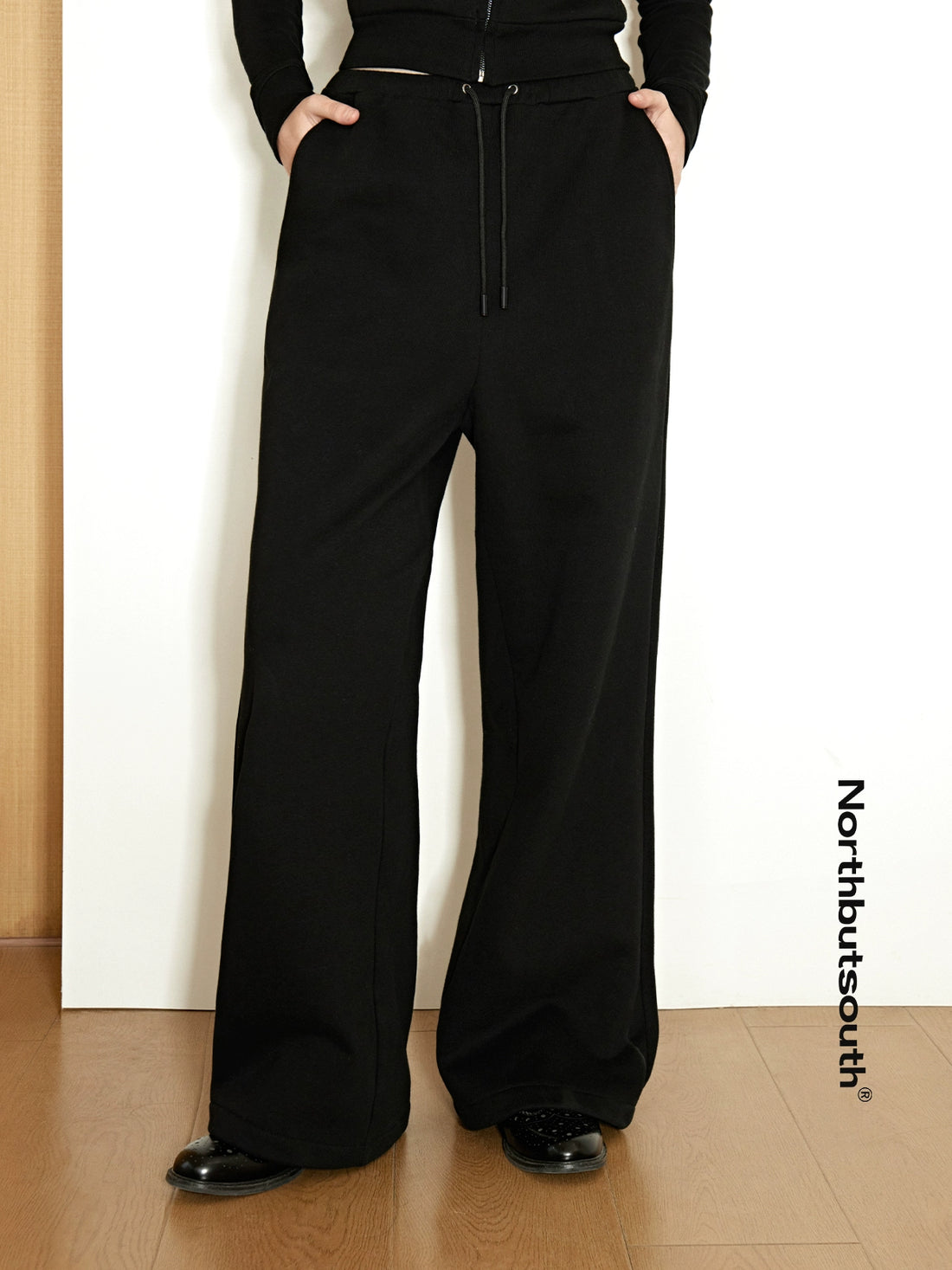 Northbutsouth Relaxed Fleece Lined Sweatpants In Classic Fit MISSTT