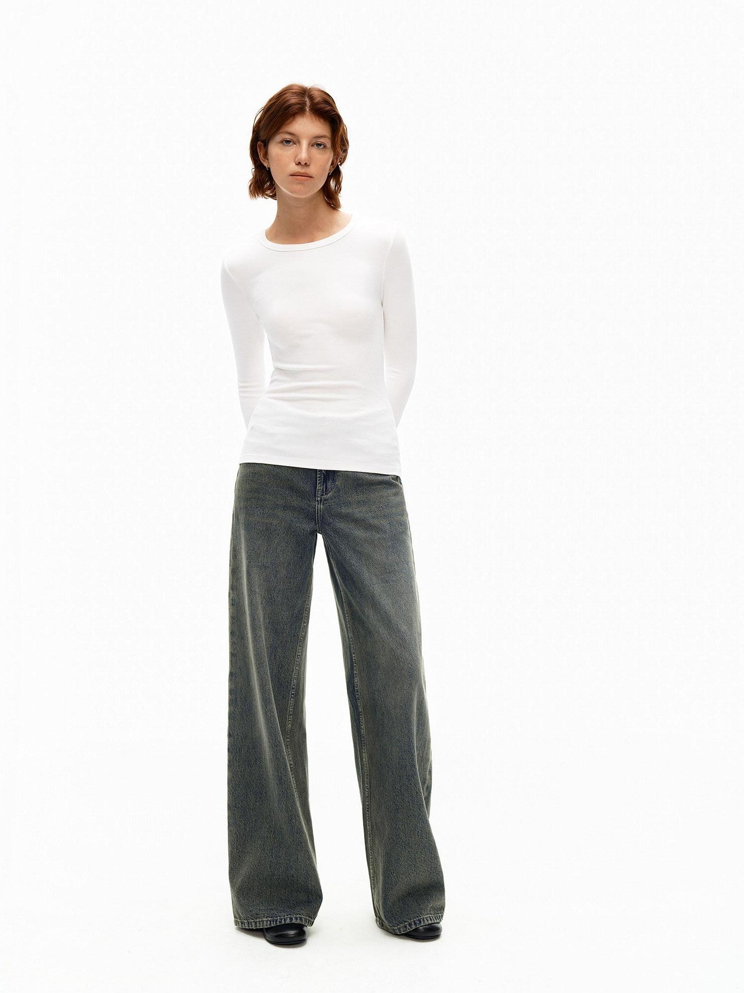 Northbutsouth Ribbed Bell Sleeve Slim Fit Women&