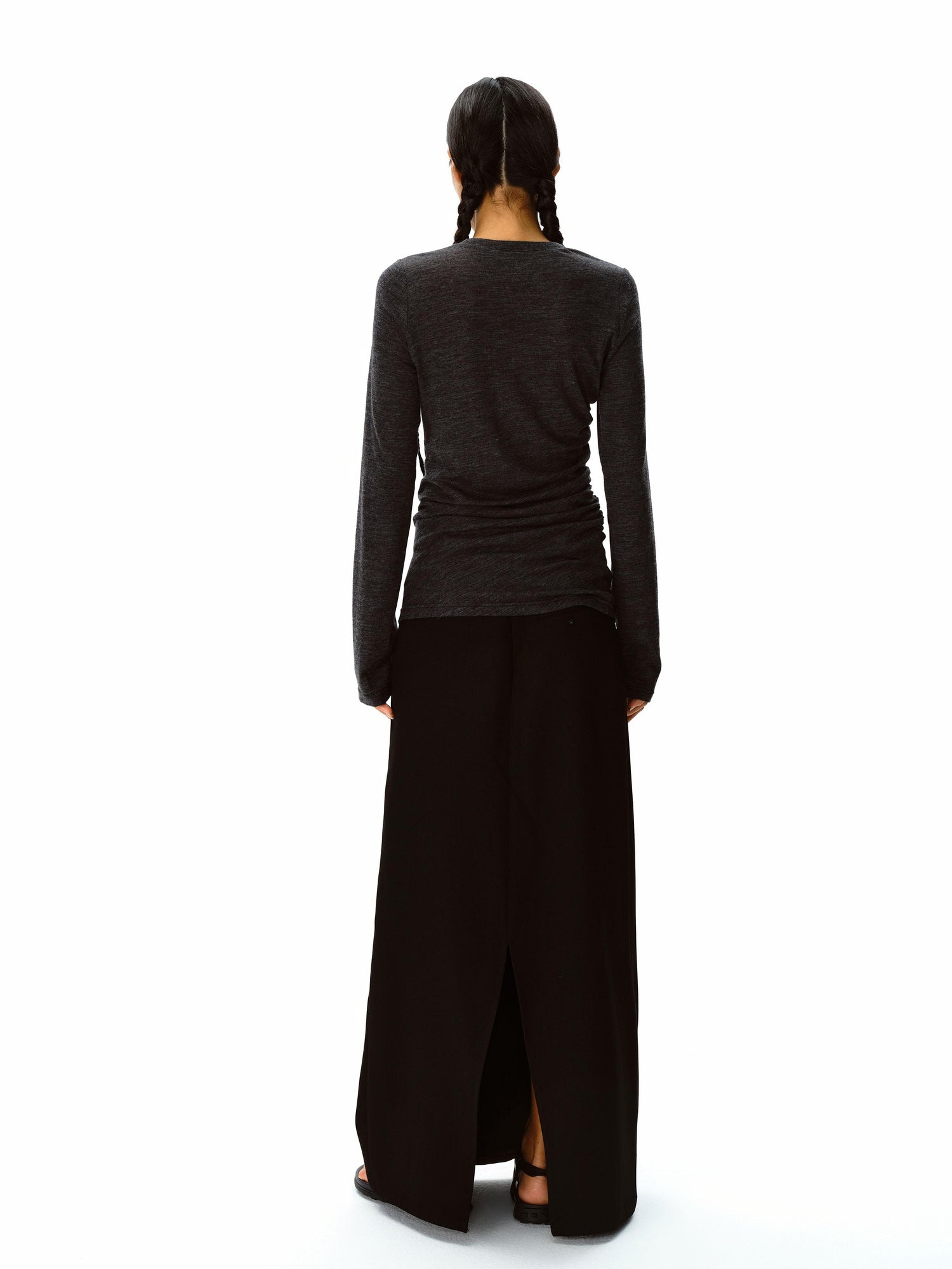 Northbutsouth Round Neck Wool Fitted Gather Top