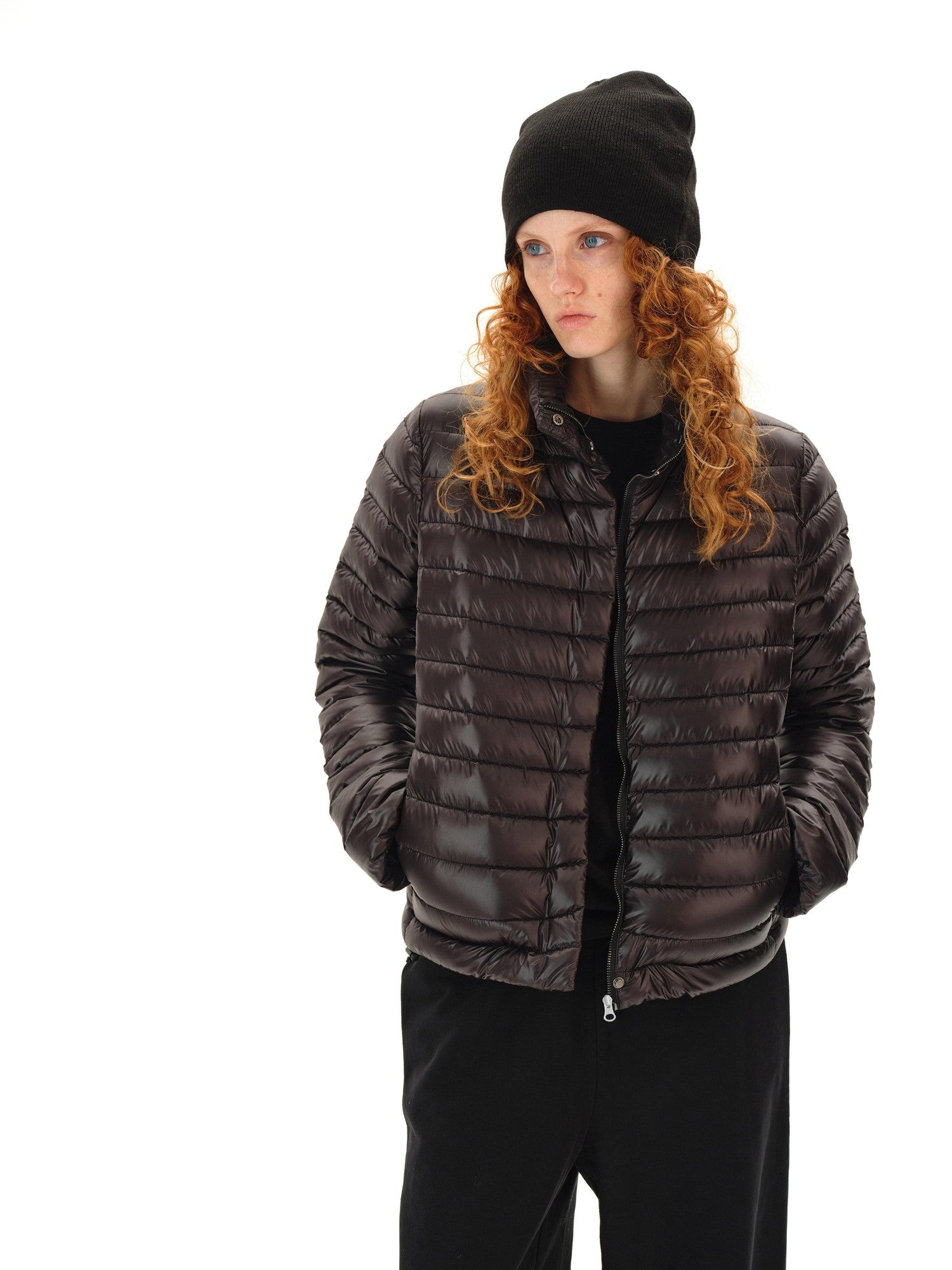 Northbutsouth Space Ribbed Stand Collar Women&