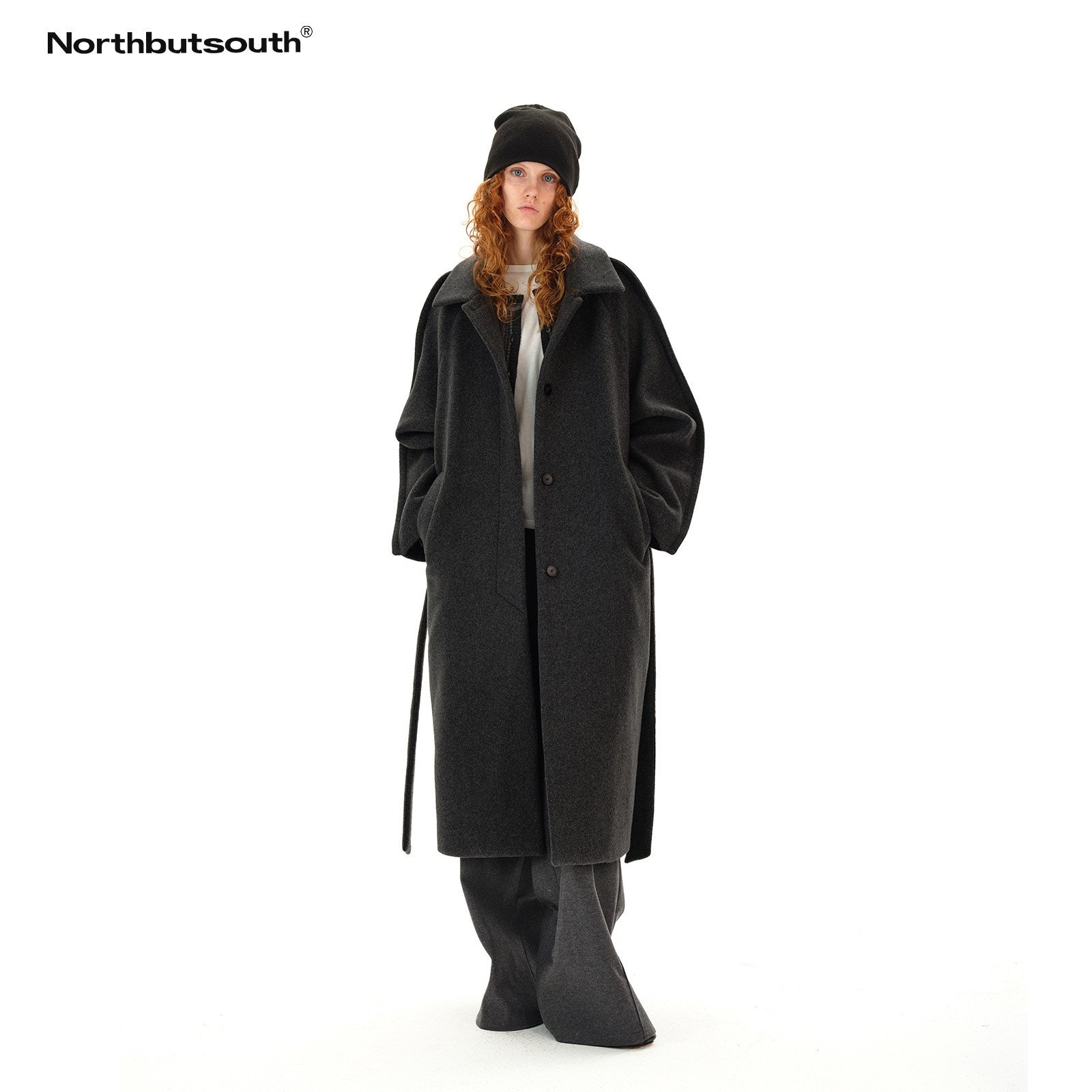 Northbutsouth_Structured_Shoulder_Line_Silhouette_Women&