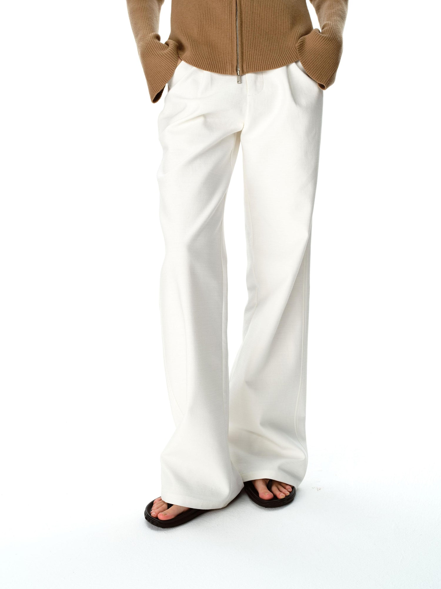 Northbutsouth Textured Bamboo Cotton Relaxed Fit Low Waist Trousers