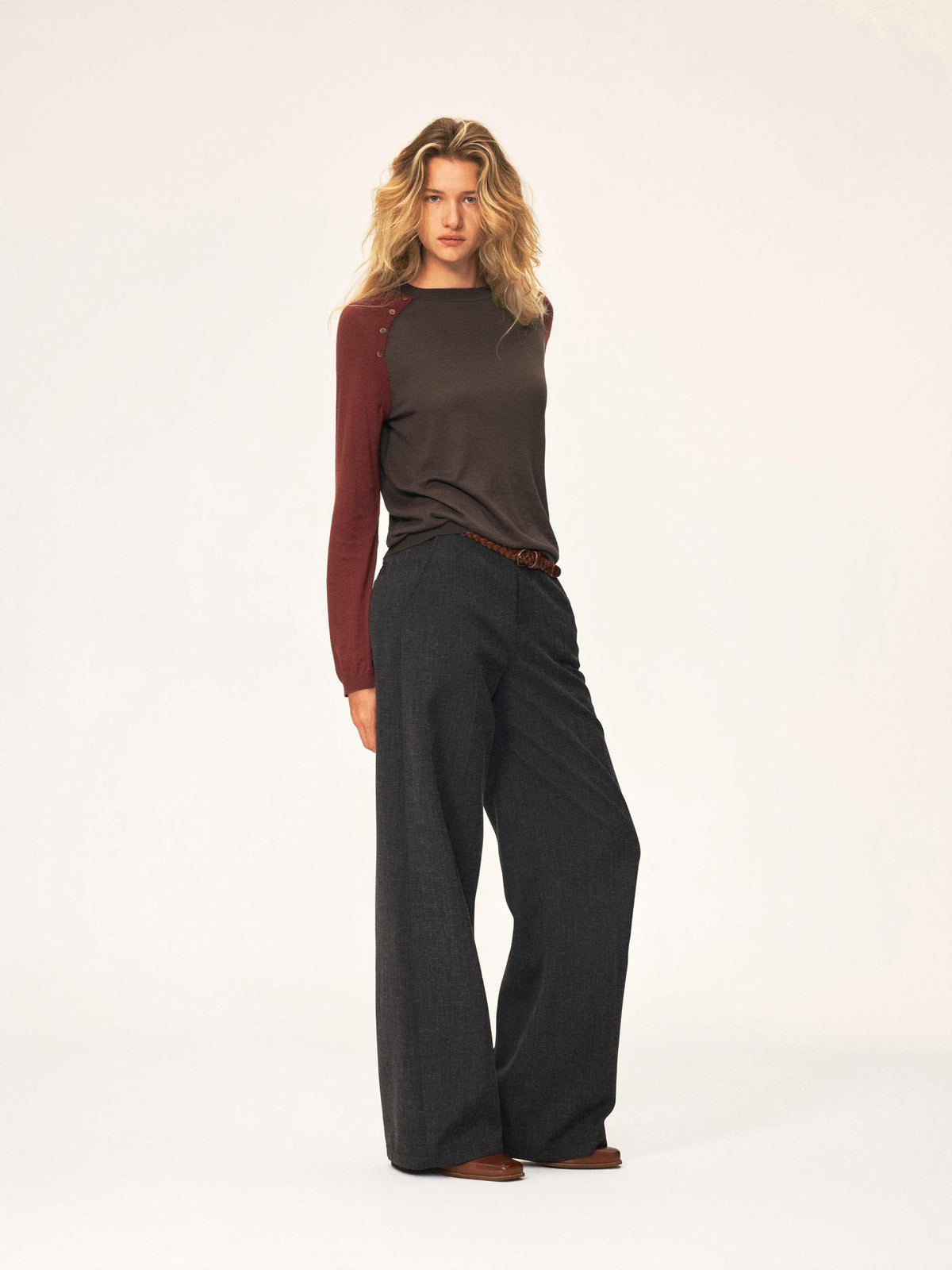Northbutsouth Textured Front Pleated Mid Low Rise Women&