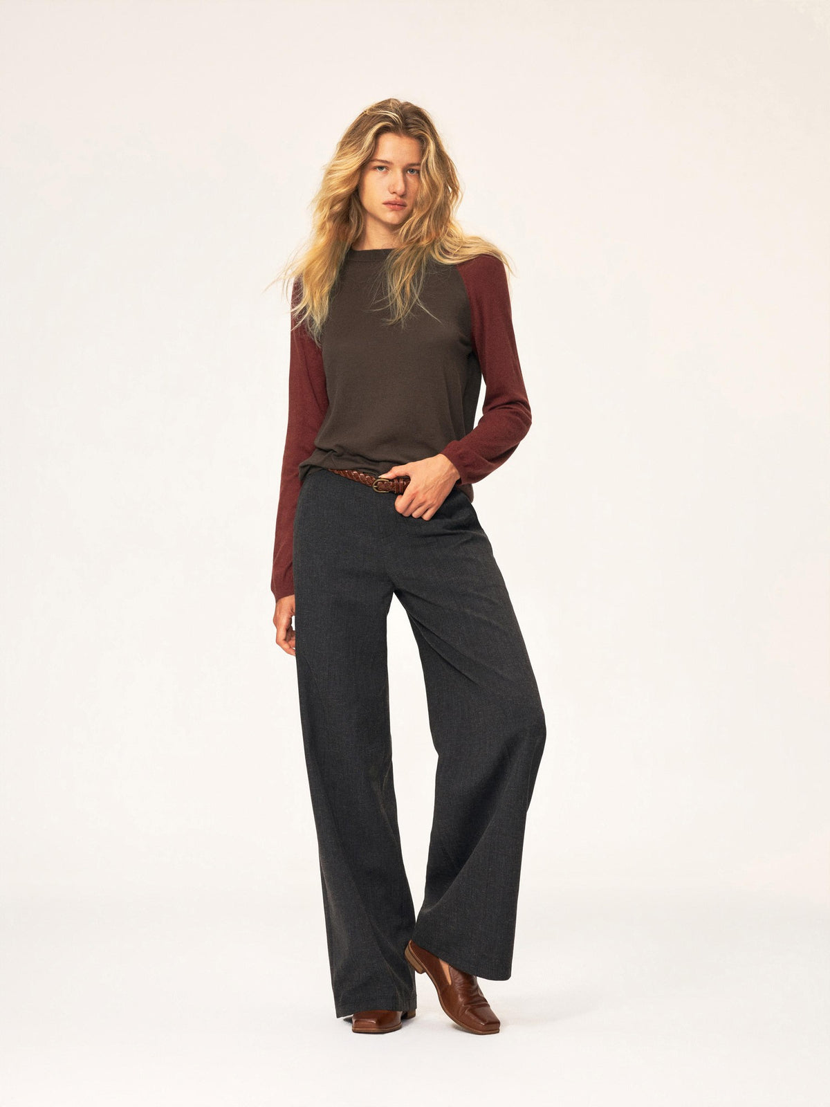 Northbutsouth Textured Front Pleated Mid Low Rise Women&