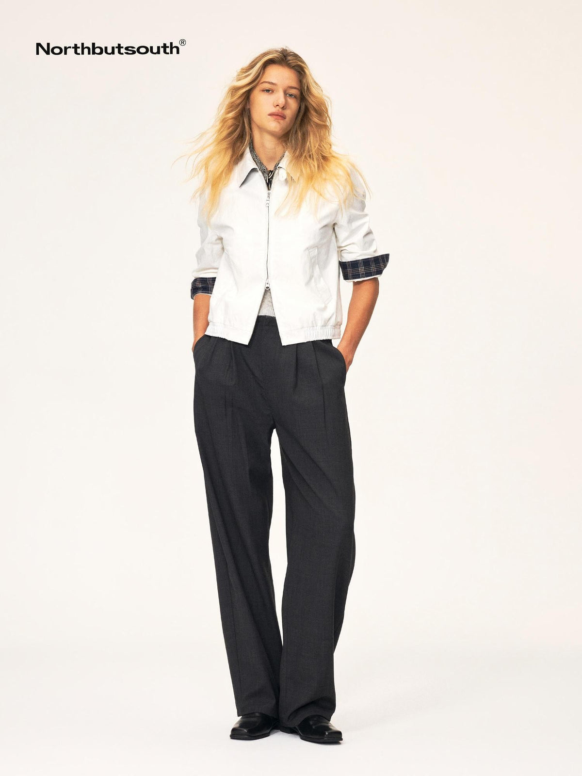 Northbutsouth Textured Print Double Pleated Mid Low Rise Women&