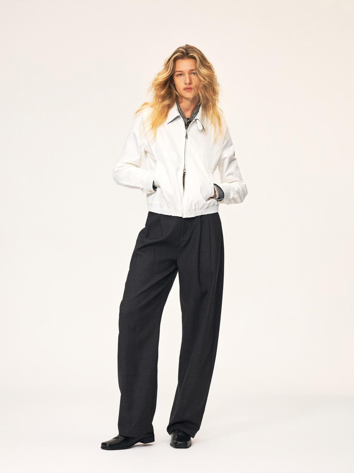 Northbutsouth Textured Print Double Pleated Mid Low Rise Women&
