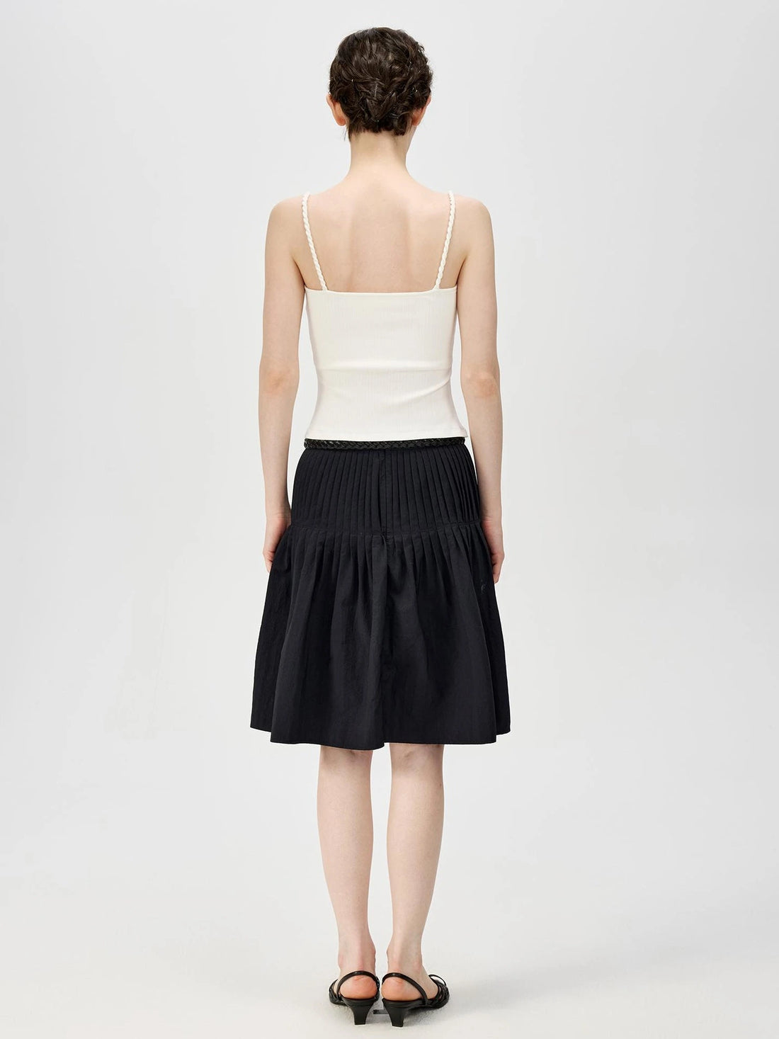 Textured Ribbed Slim Fit Camisole V-neck