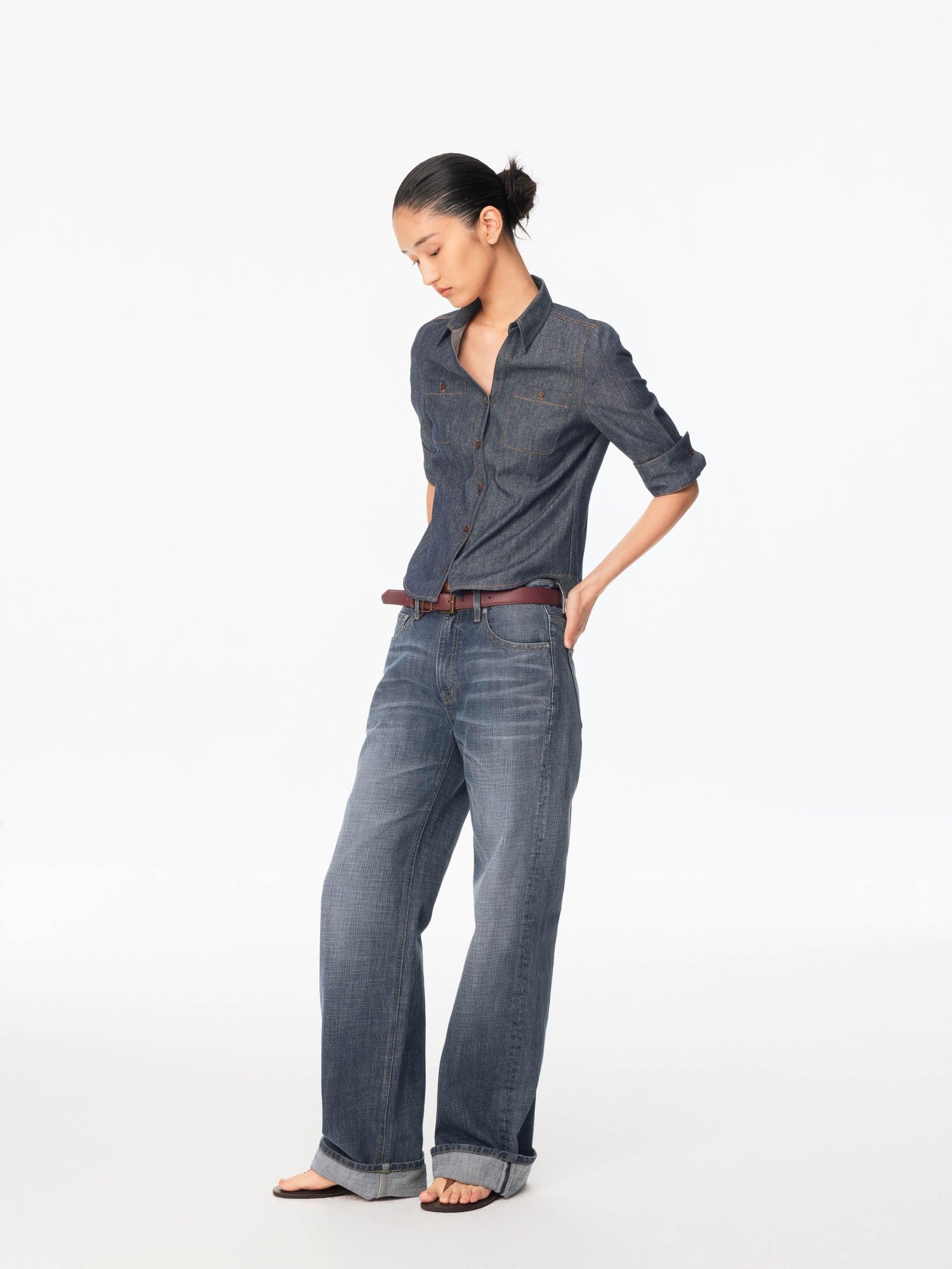 Northbutsouth Textured V-neck Waist Cinched Folded Mid Sleeve Women&