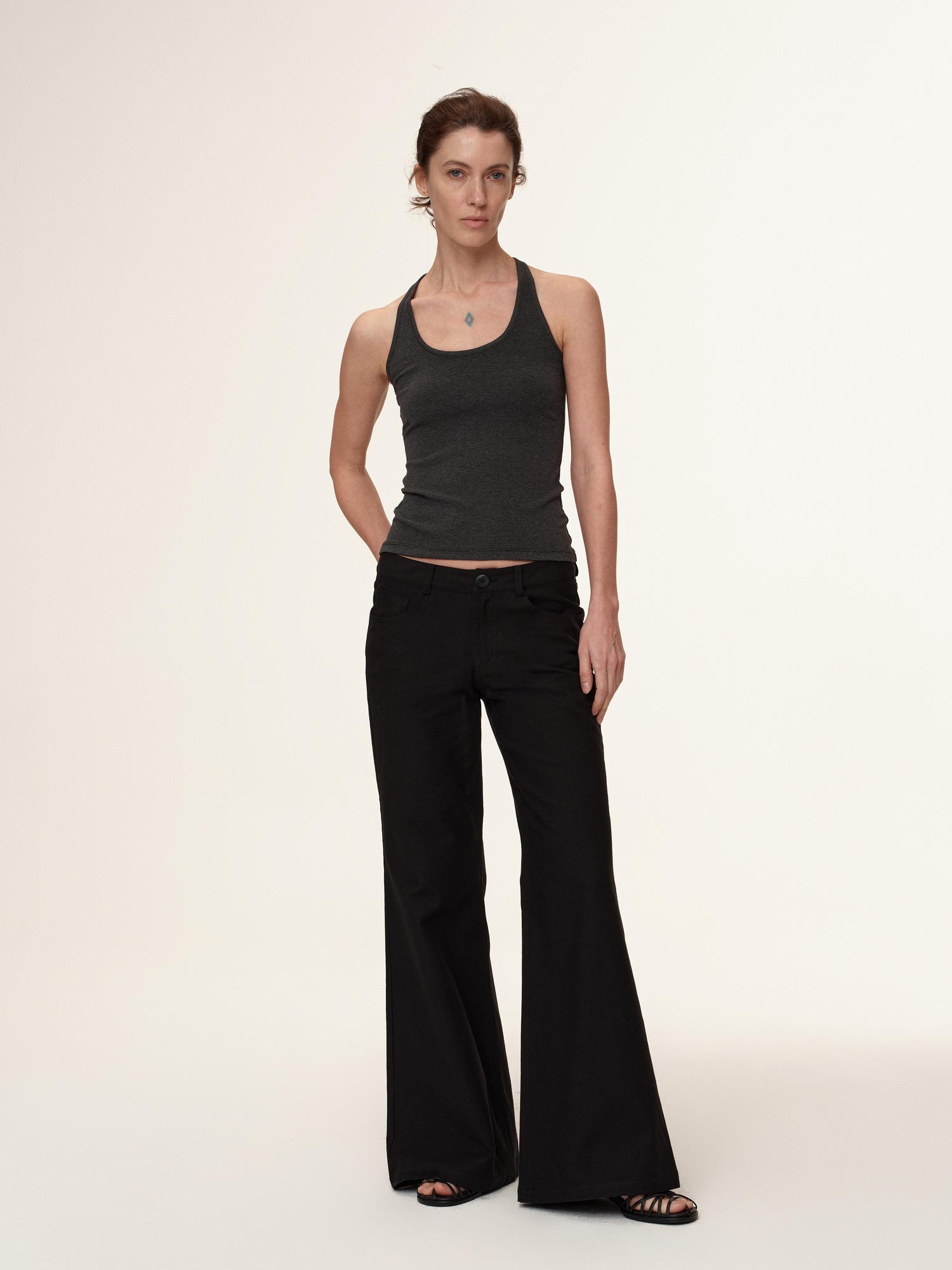 Northbutsouth U-Back Sculpting Tank With Side Support And High-Waist Control