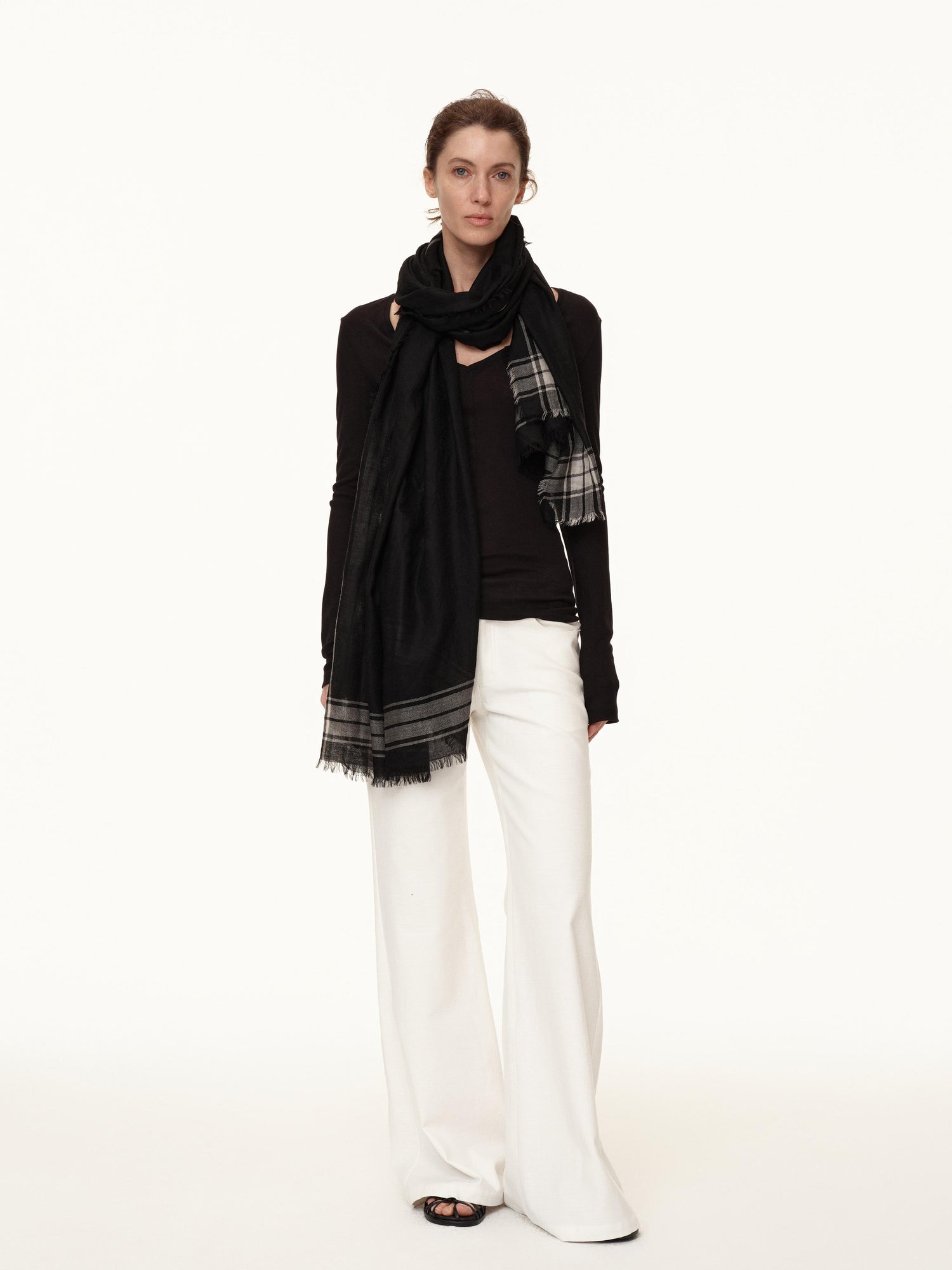 Northbutsouth V-Neck Tencel Wool Stretch Long Sleeve Base Layer