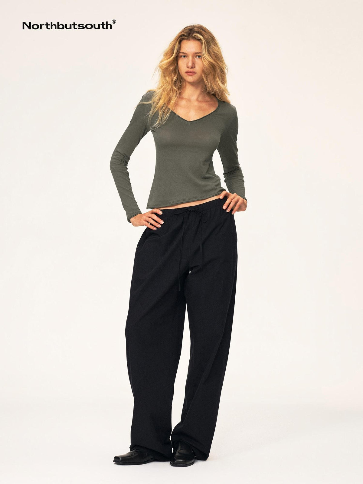 Northbutsouth V-neck Rolled Edge Cotton Women&