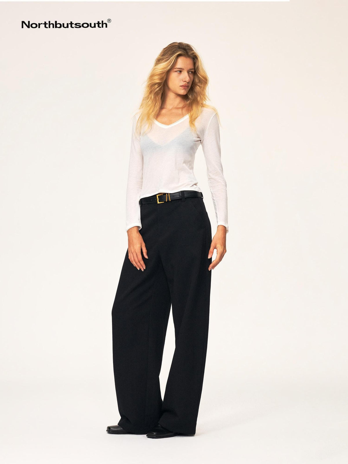 Northbutsouth V-neck Rolled Edge Cotton Women&